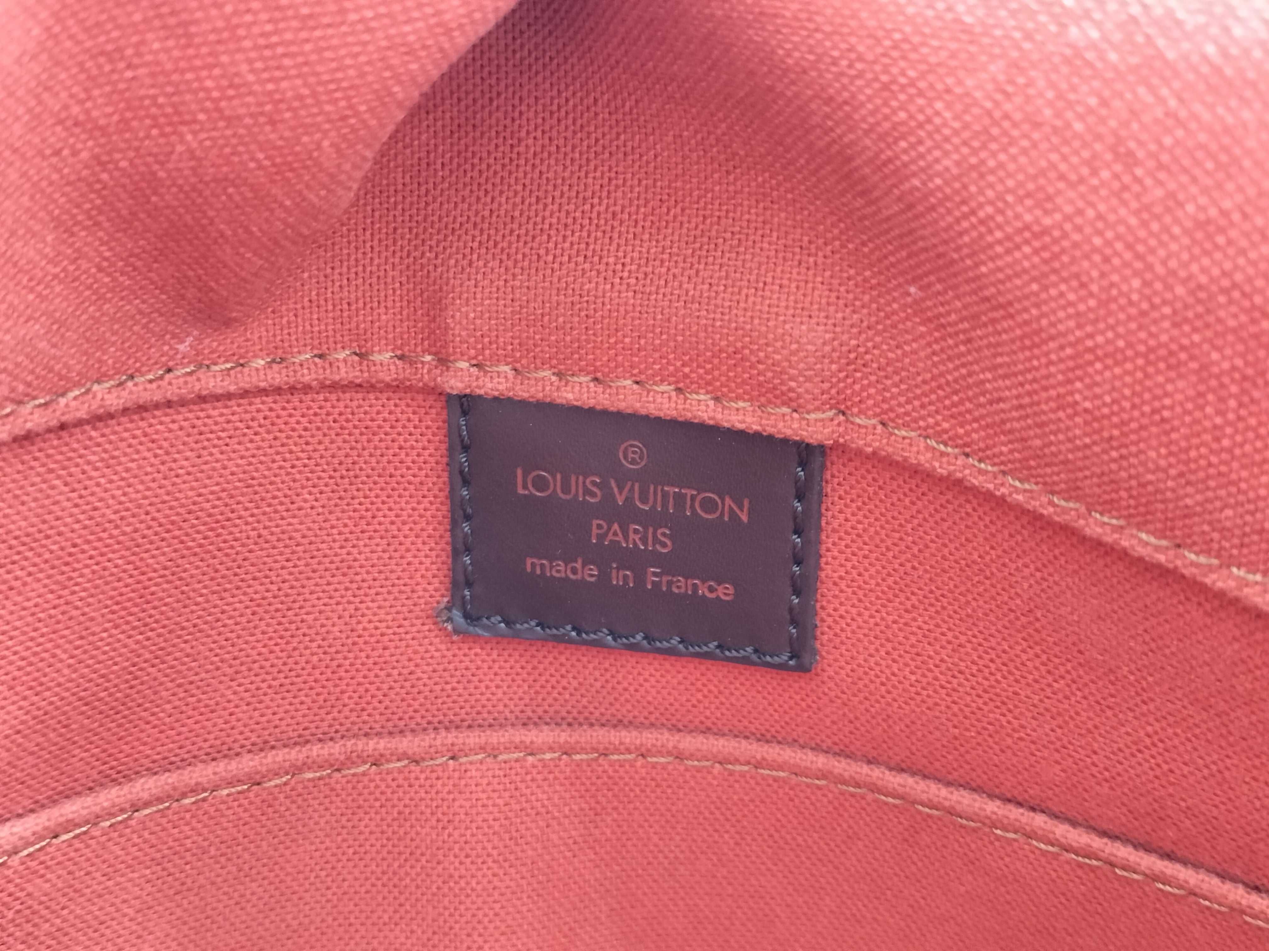 Damier Louis Vuitton Bastille Shoulder Bag — view 13