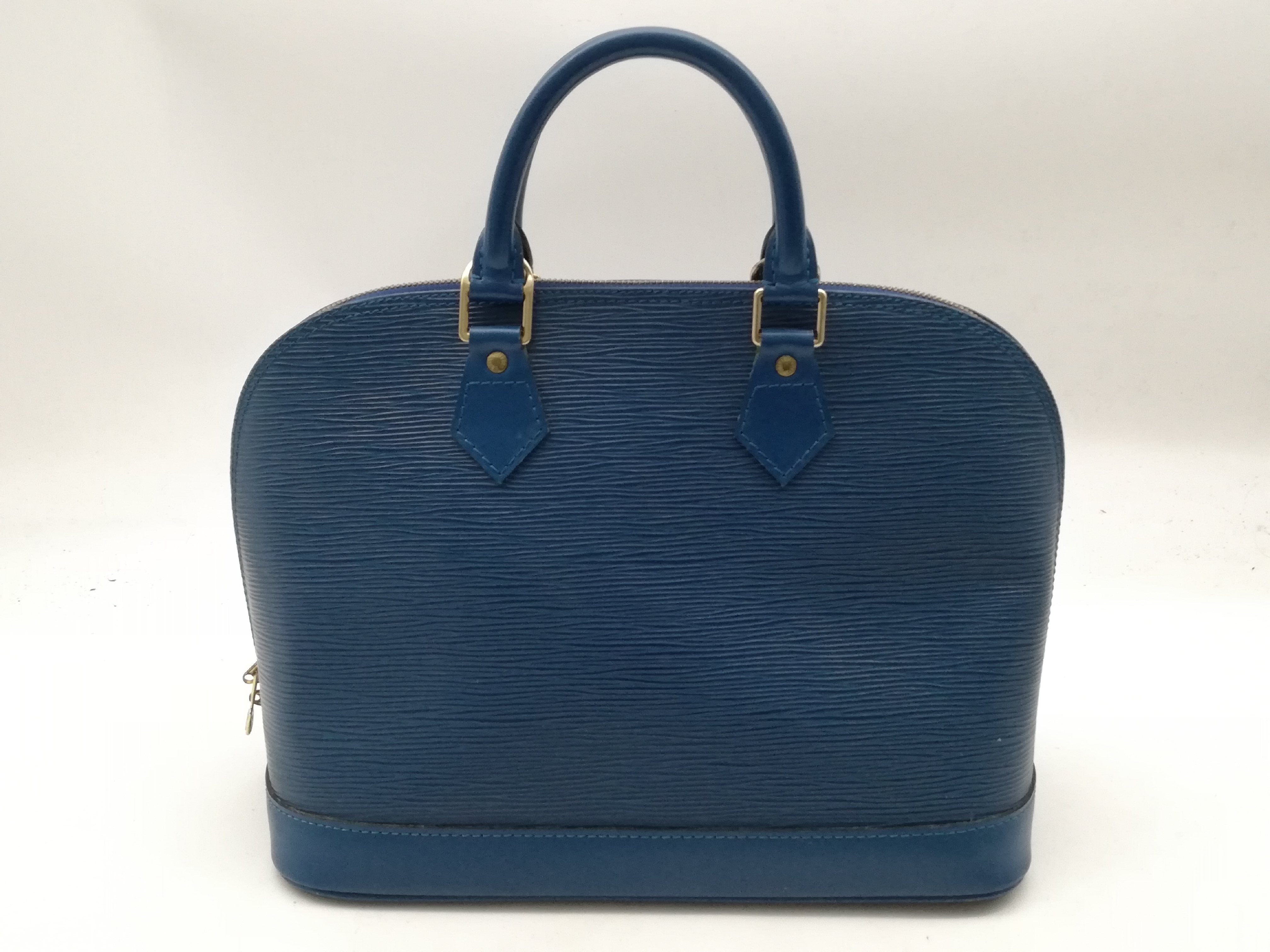 Epi Alma M52145 Handbag — view 2