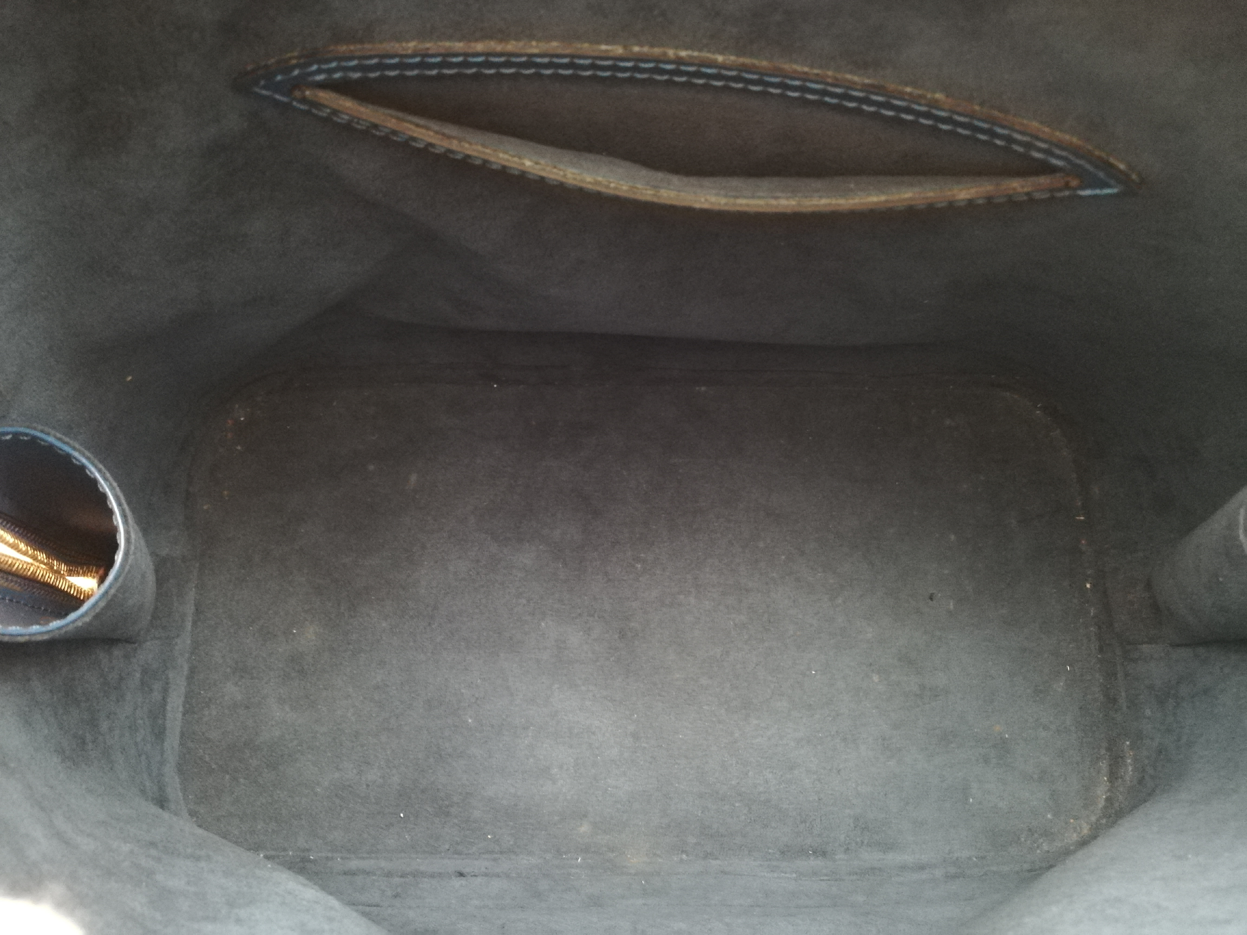 Epi Alma M52145 Handbag — view 14