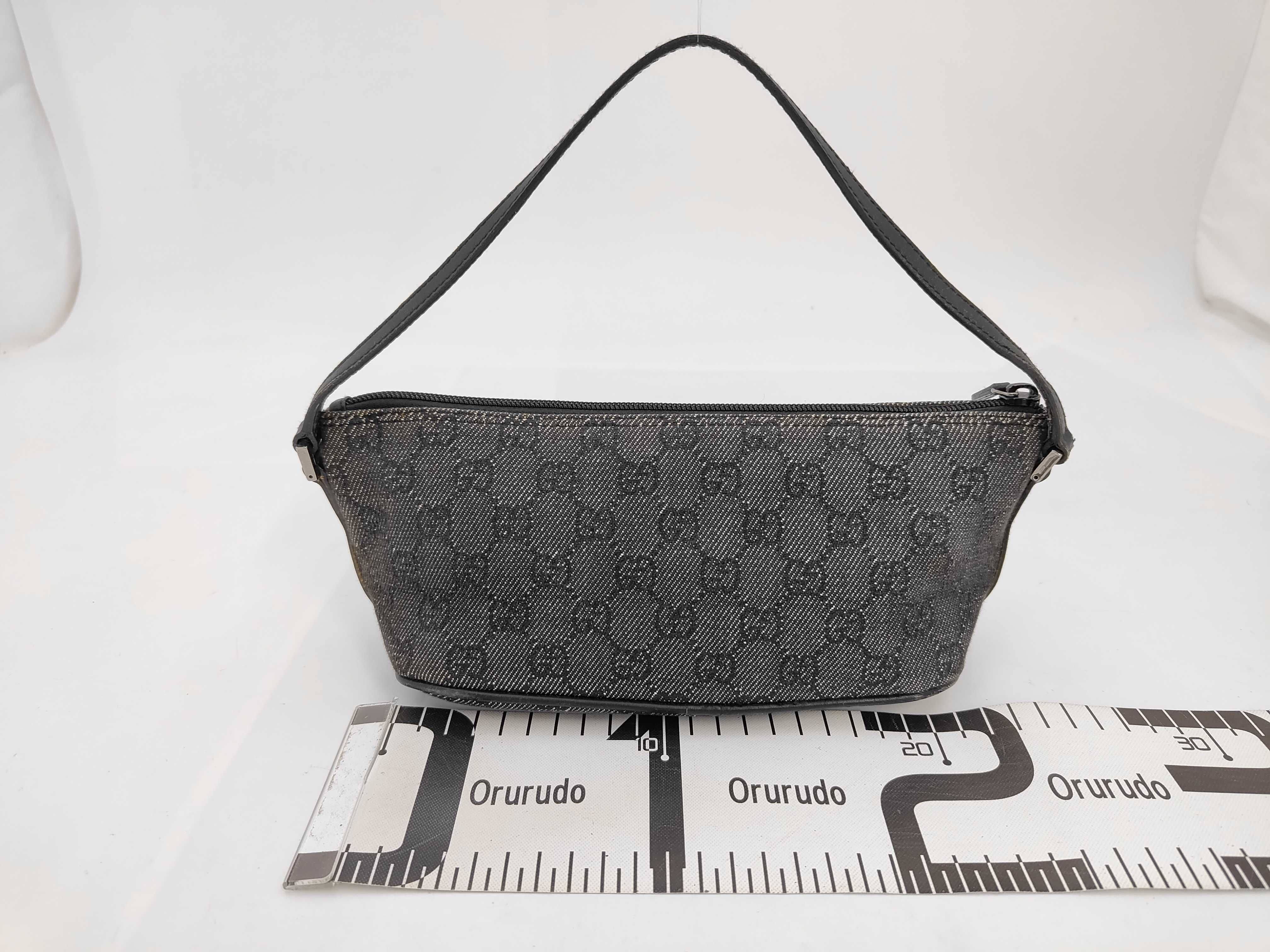 GG Canvas Hand Pouch, Black, 07198 (Handbag) — view 2