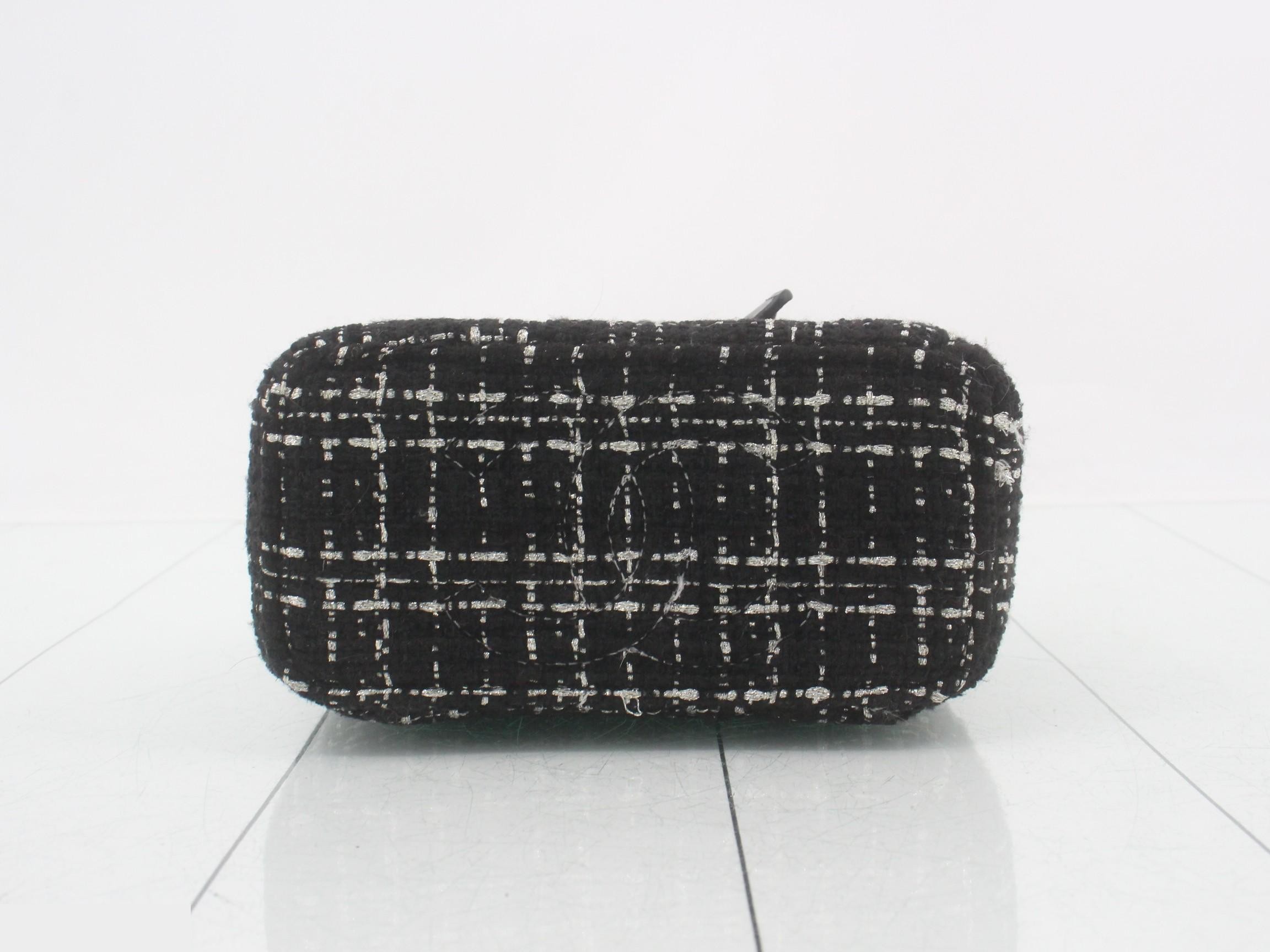 Tweed vanity bag — view 3