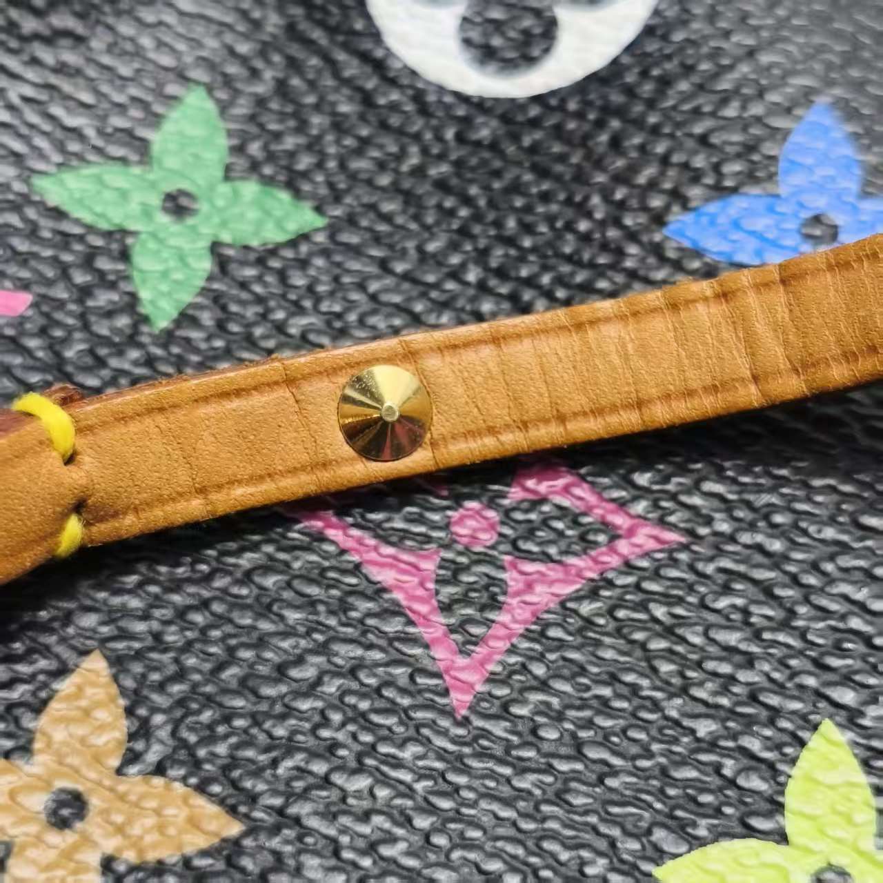 【*Shipped from: China*】LOUIS VUITTON Pochette Accessoires PU Handbag — view 12