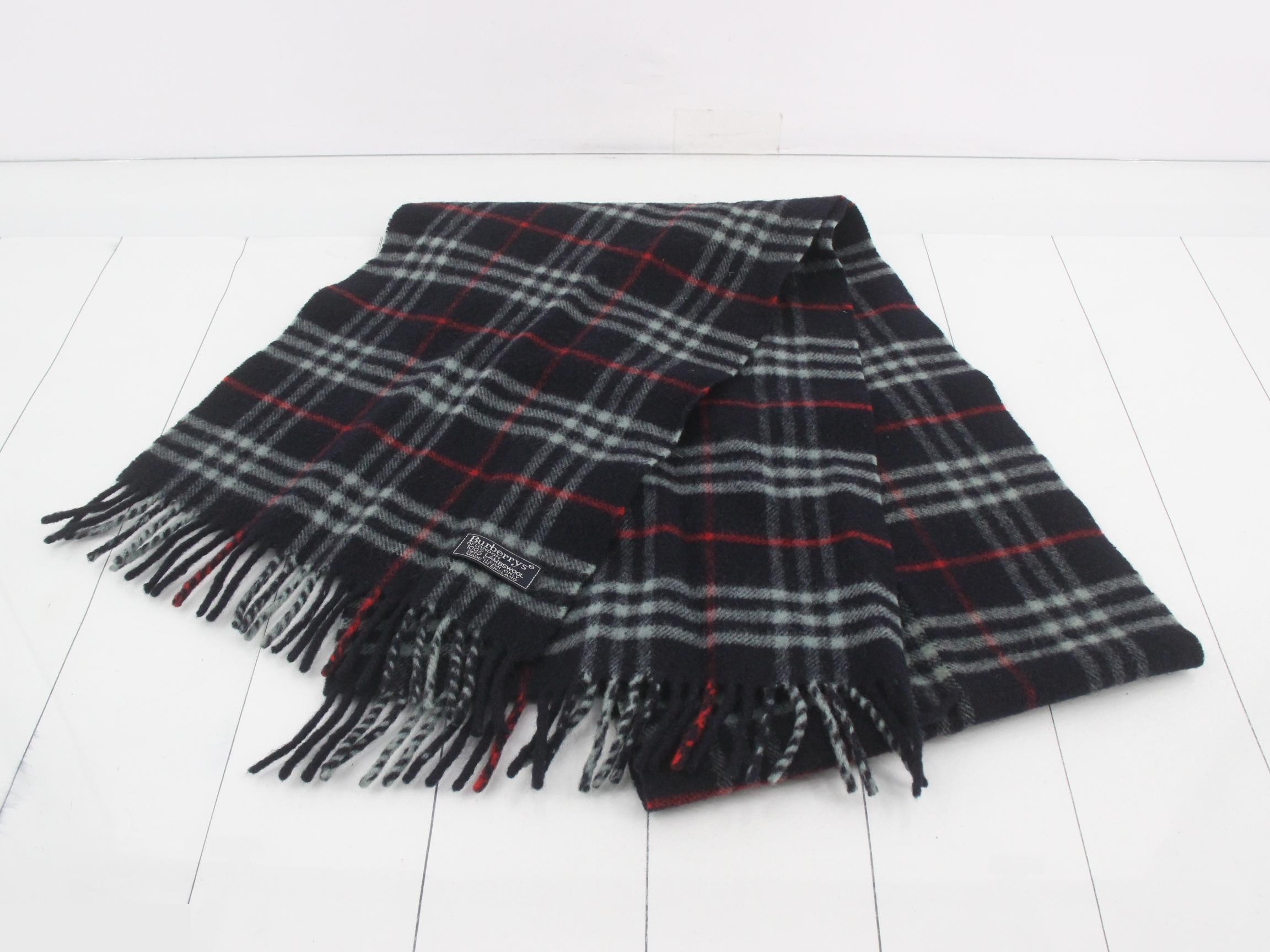 Scarf, Nova Check pattern, navy — view 2