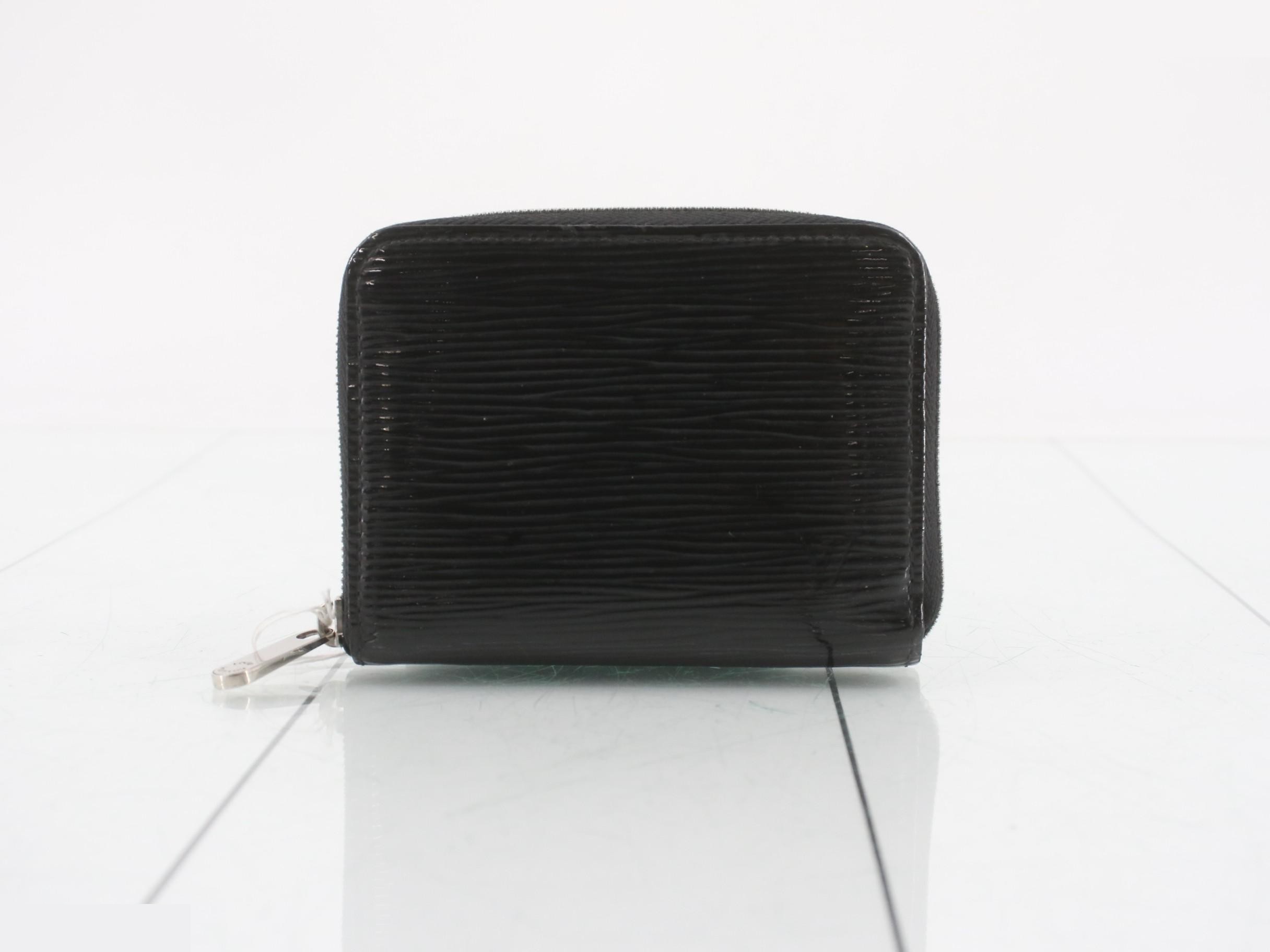 Epi coin case