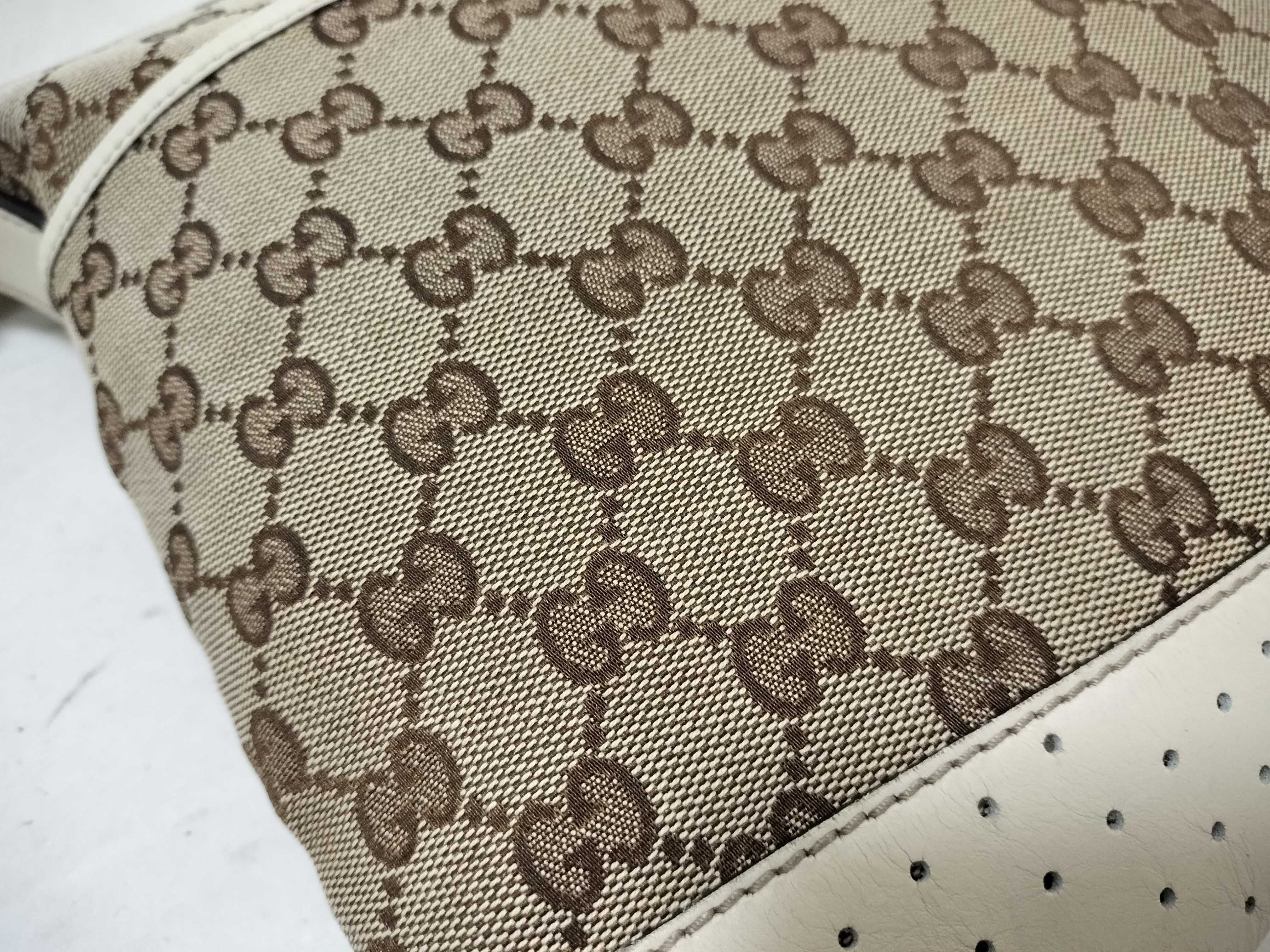 GG Canvas Shoulder Bag, Off-White, GG Canvas, 145857 001013 — view 13