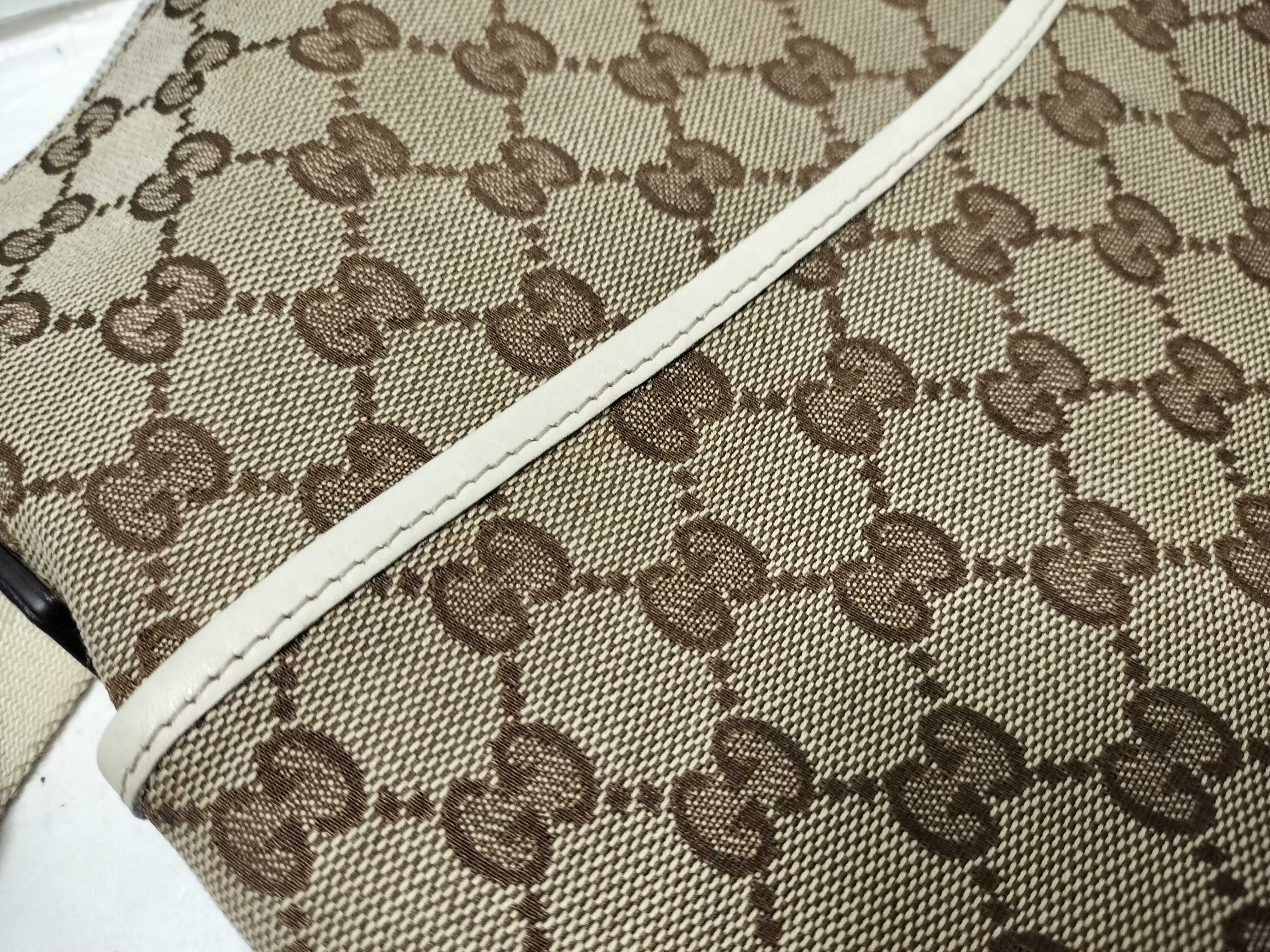 GG Canvas Shoulder Bag, Off-White, GG Canvas, 145857 001013 — view 15