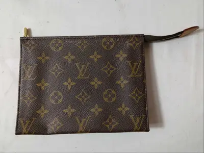Monogram M47544 Pochette Toilette 19 Pouch