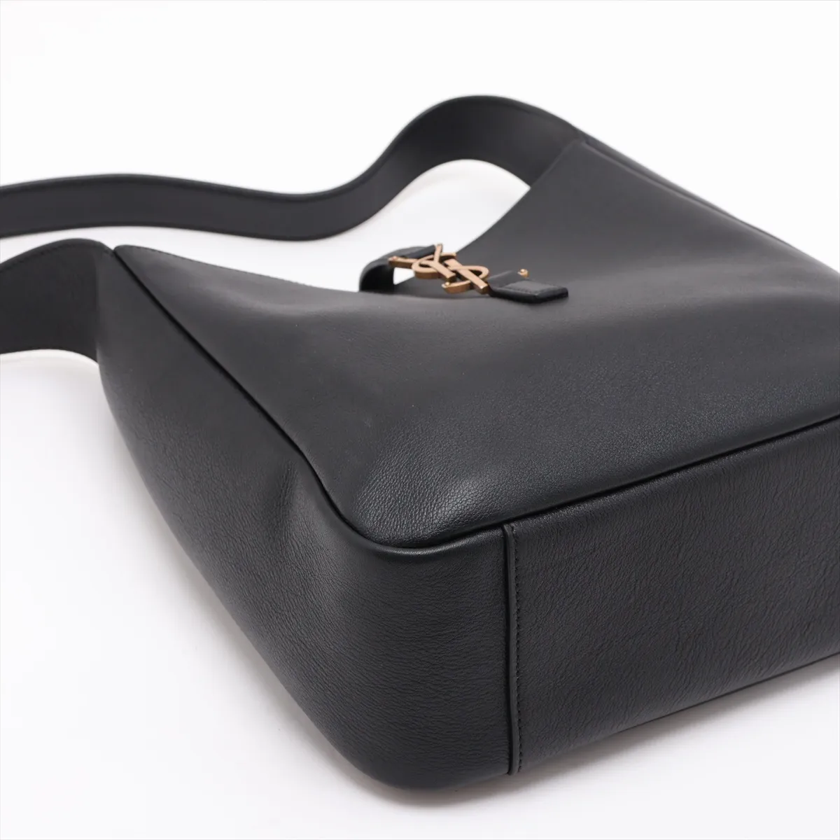LE 5 A 7 Small Leather Shoulder Bag, Black, 713938 — view 4
