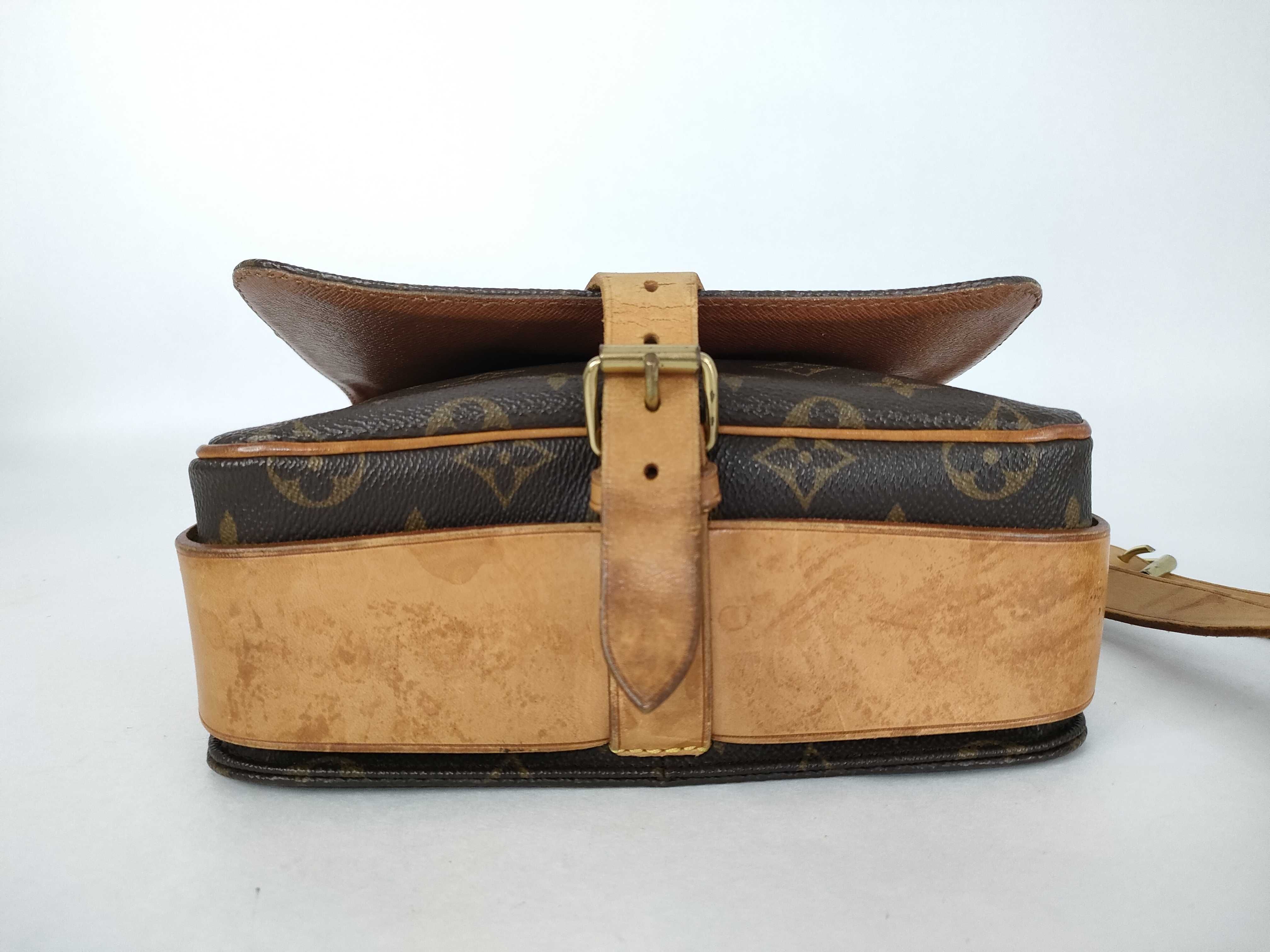 Monogram Louis Vuitton Shoulder Bag Cult Cher Shoulder Bag — view 7