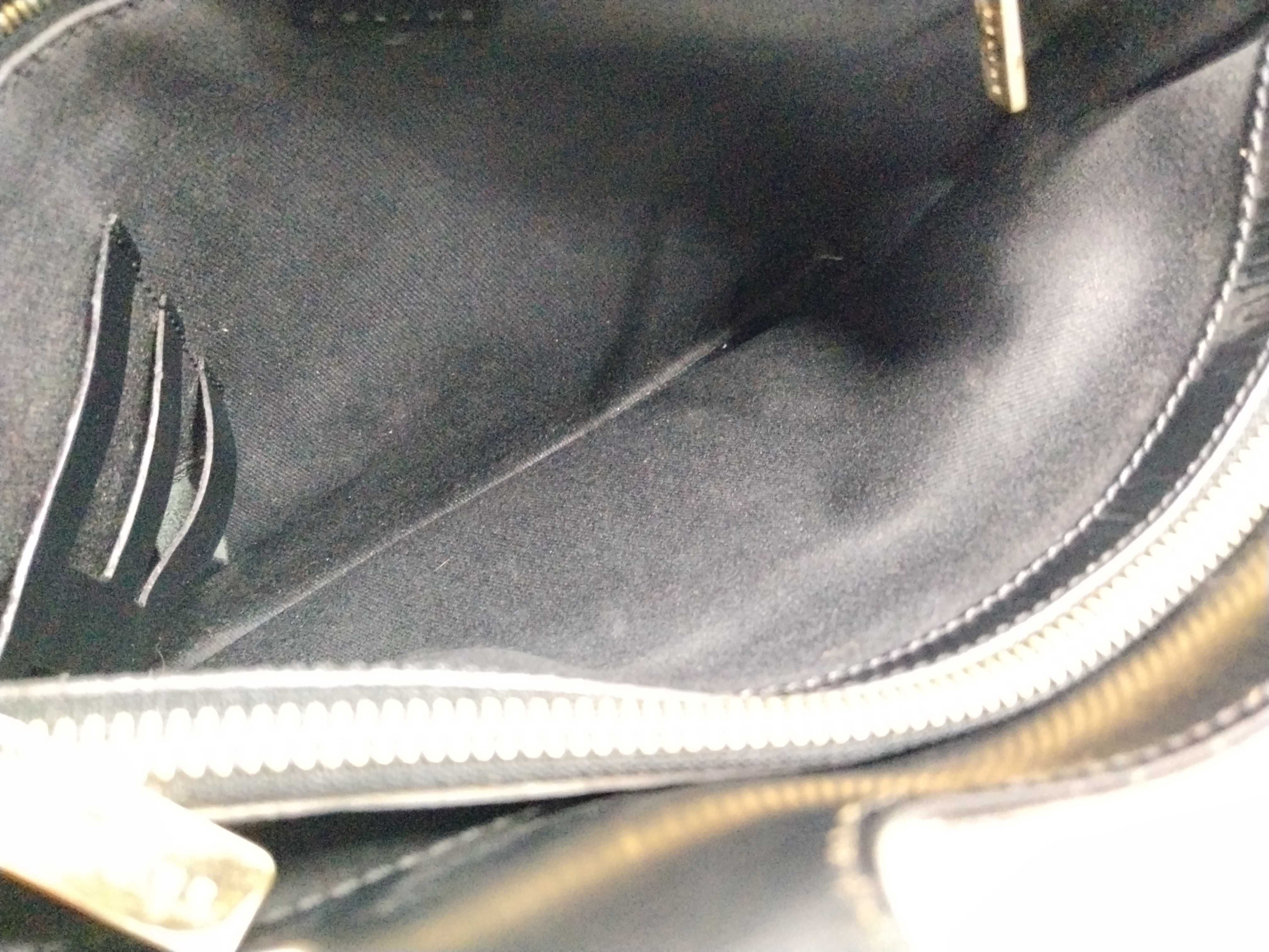 handbag — view 8