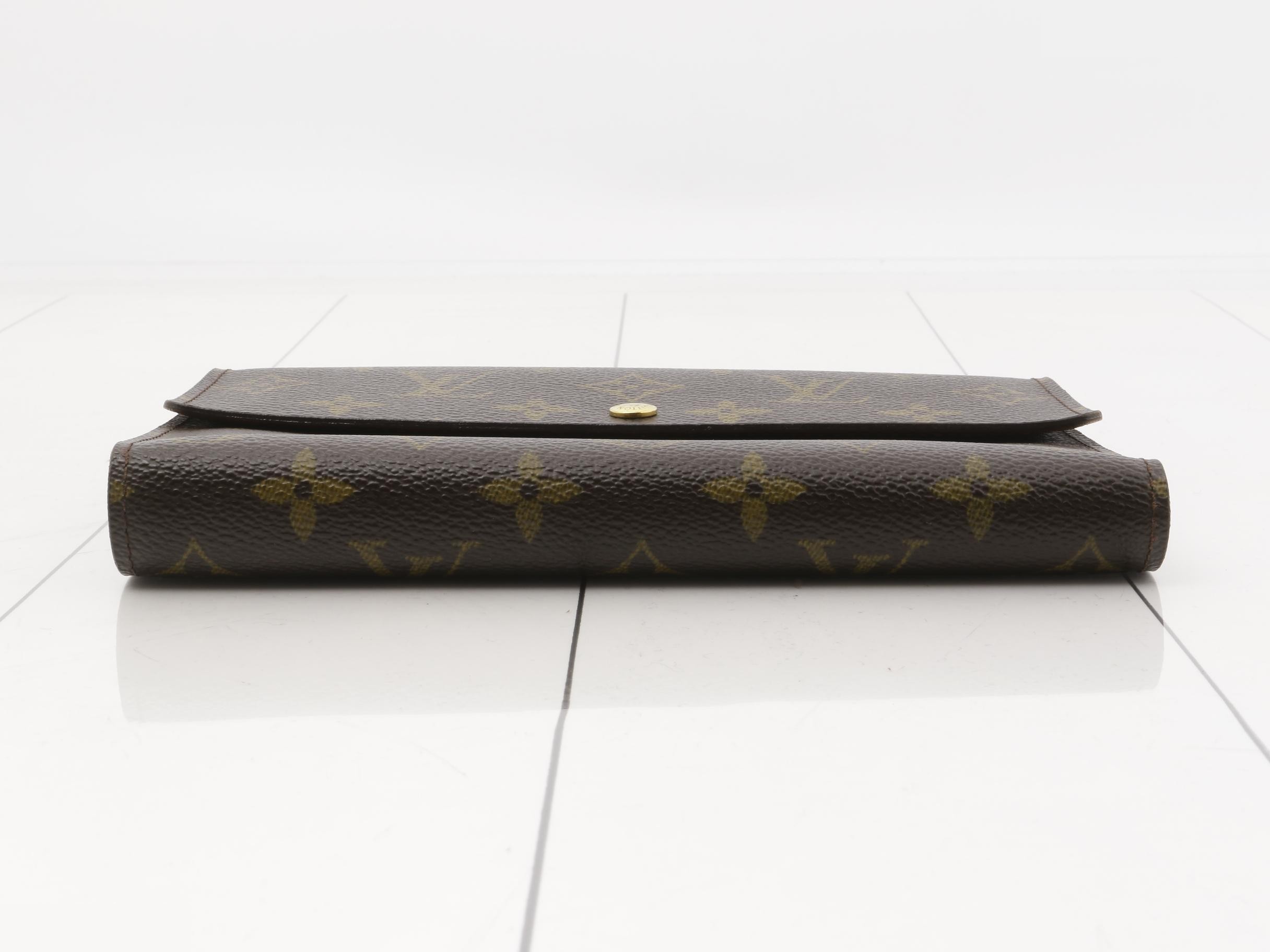 Pochette Passport — view 3