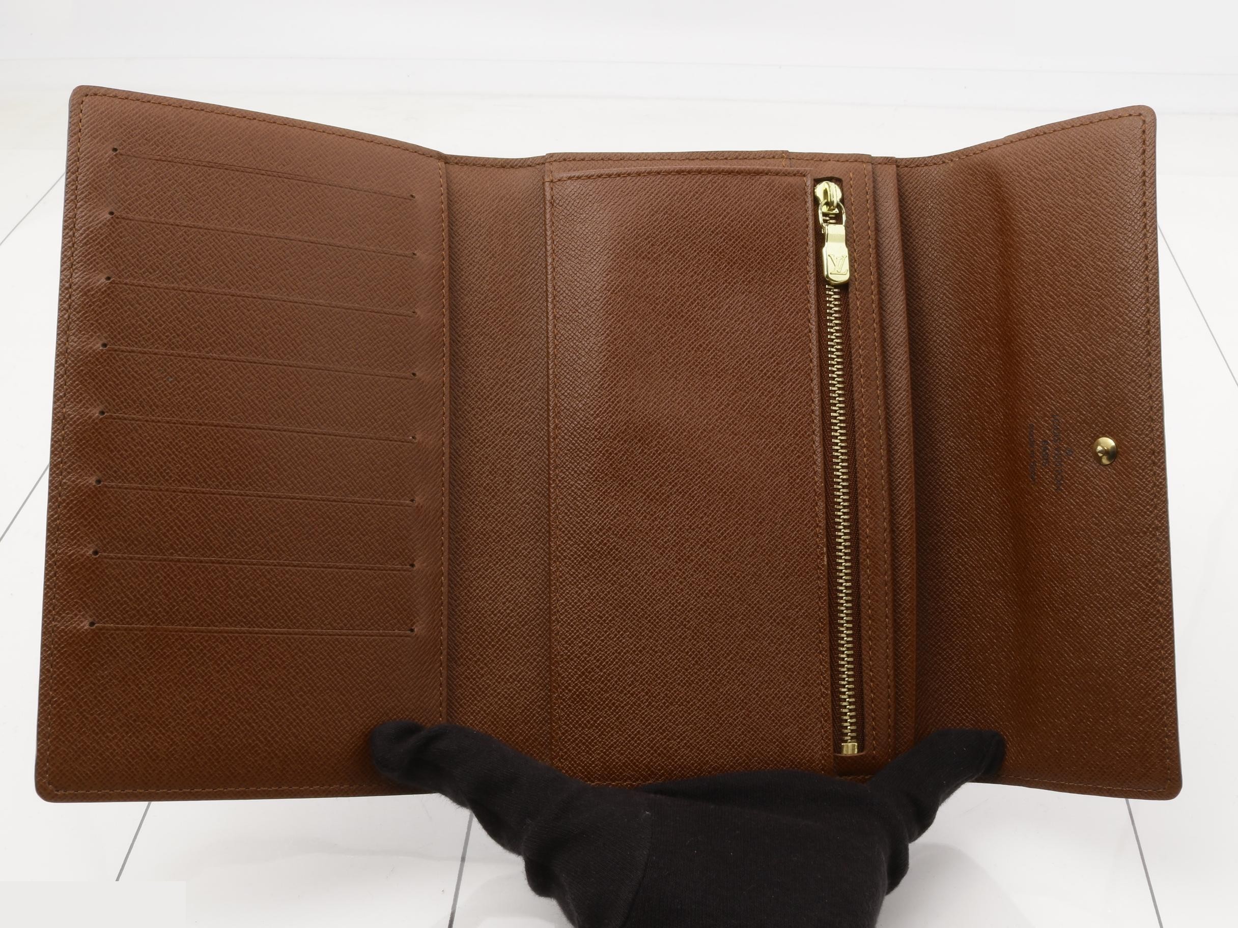Pochette Passport — view 4