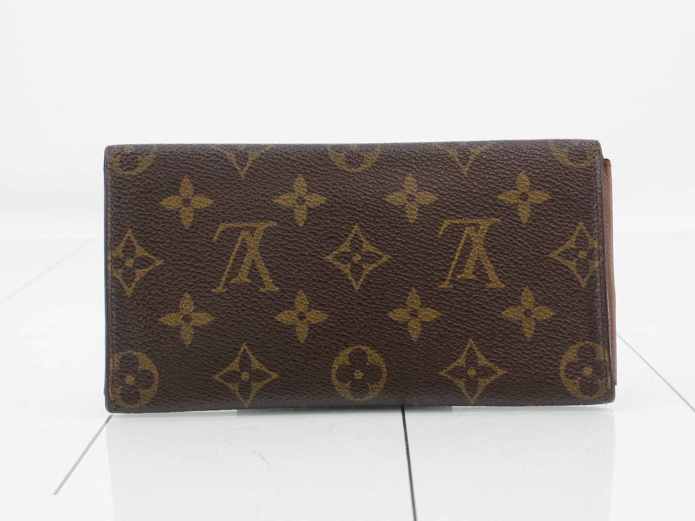 Monogram Portefeuille Yen 3 Cartes Credit Japan Limited Edition Billfold/Bi-fold Long Wallet — view 2