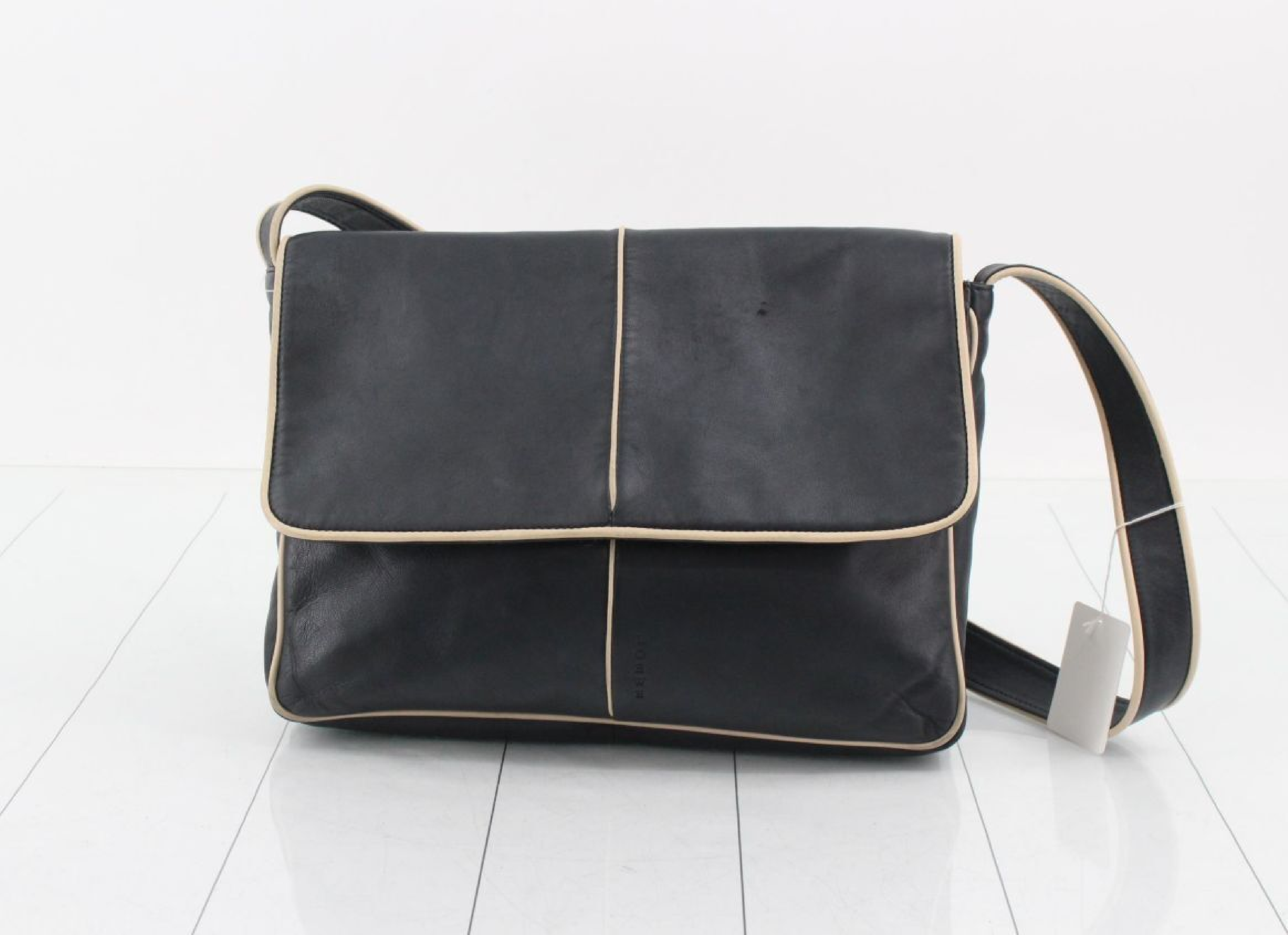 Anagram Leather Shoulder Bag
