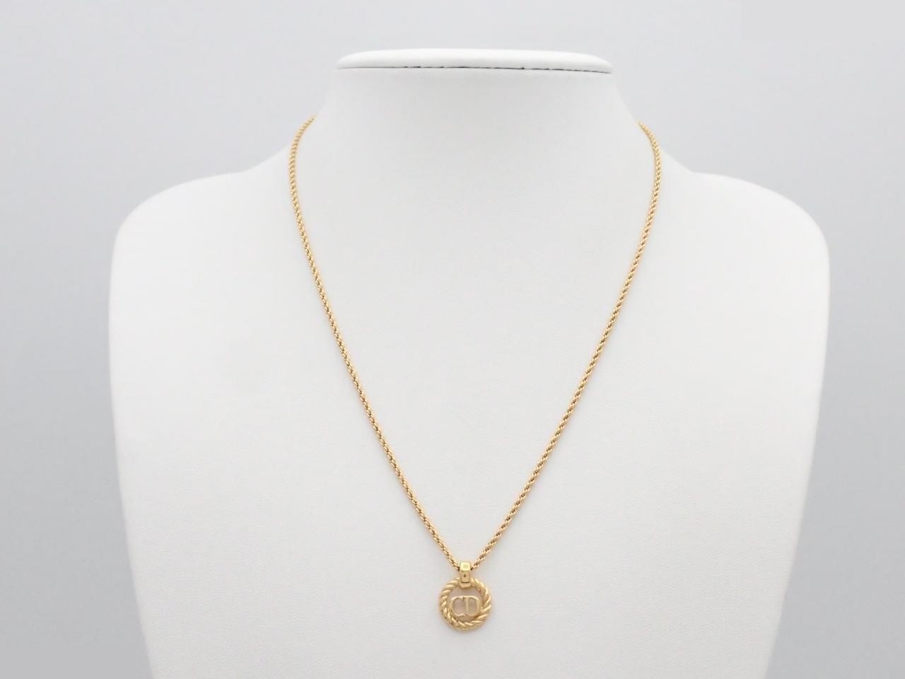 Gold necklace, chain approximately 44cm — view 3