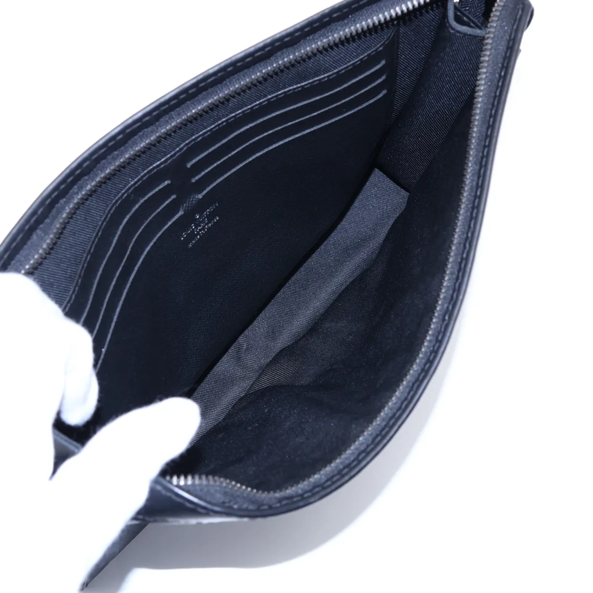 Monogram Eclipse Pochette Voyage MM M61692 SP0137 Black — view 5