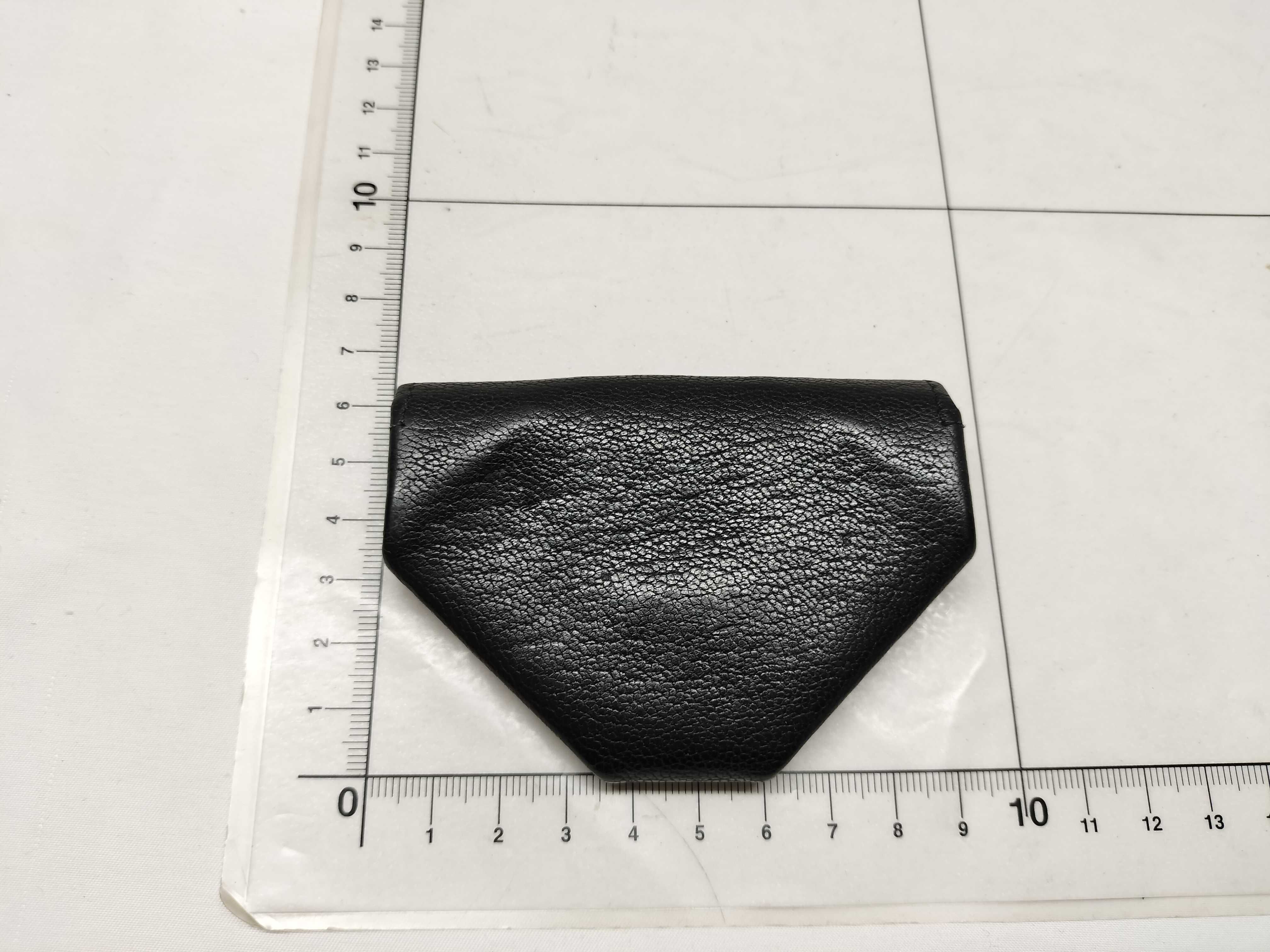 Vanquatriole Black Coin Case — view 2