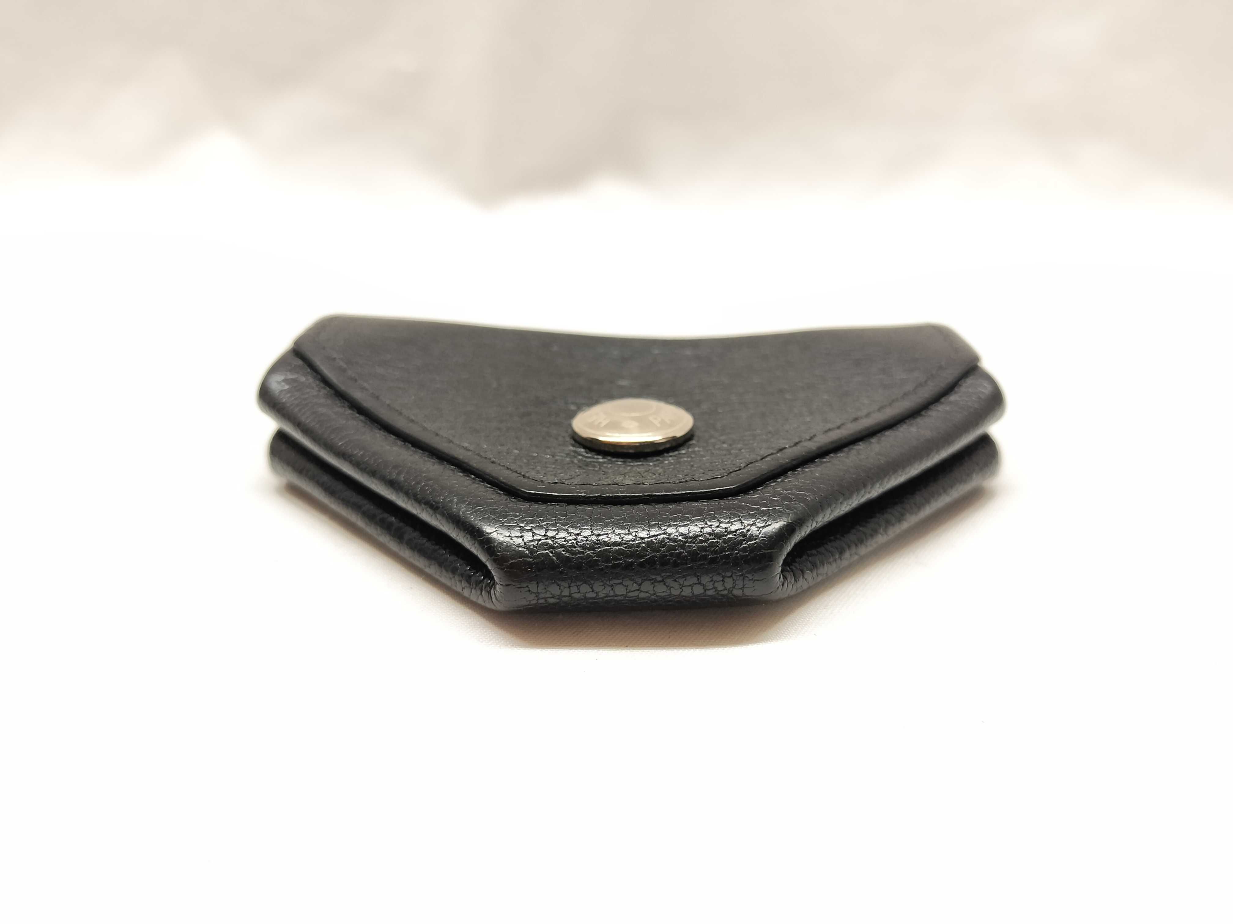 Vanquatriole Black Coin Case — view 3