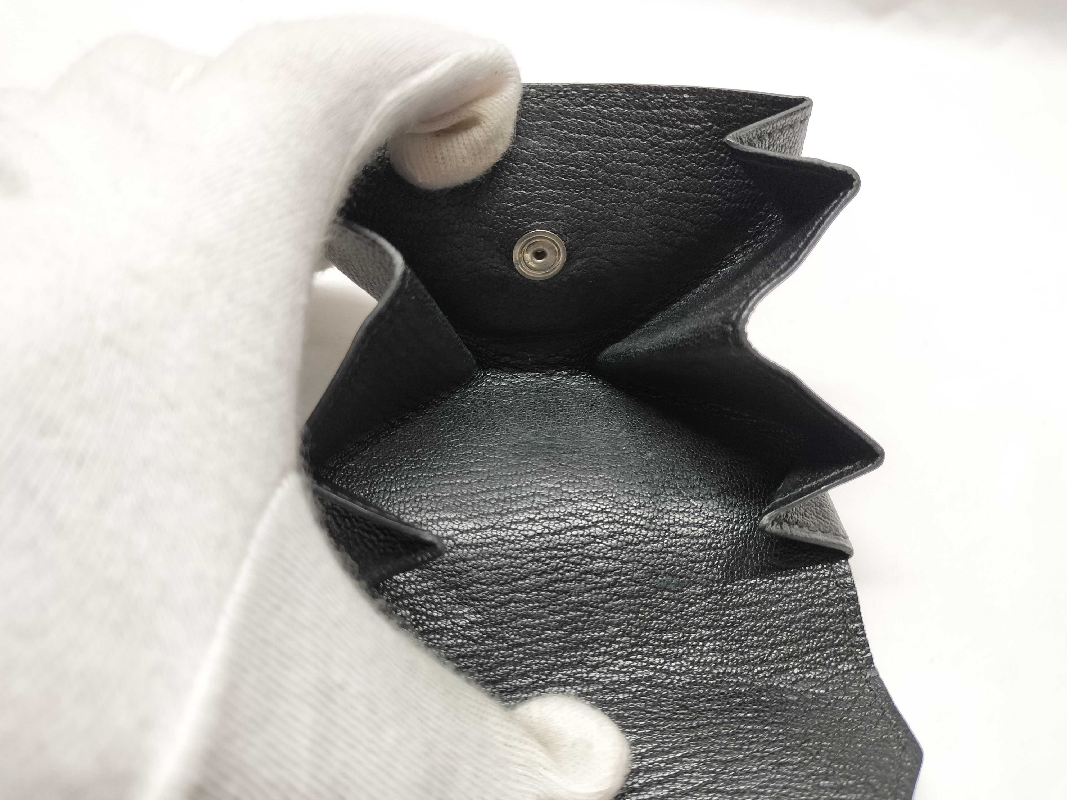 Vanquatriole Black Coin Case — view 8