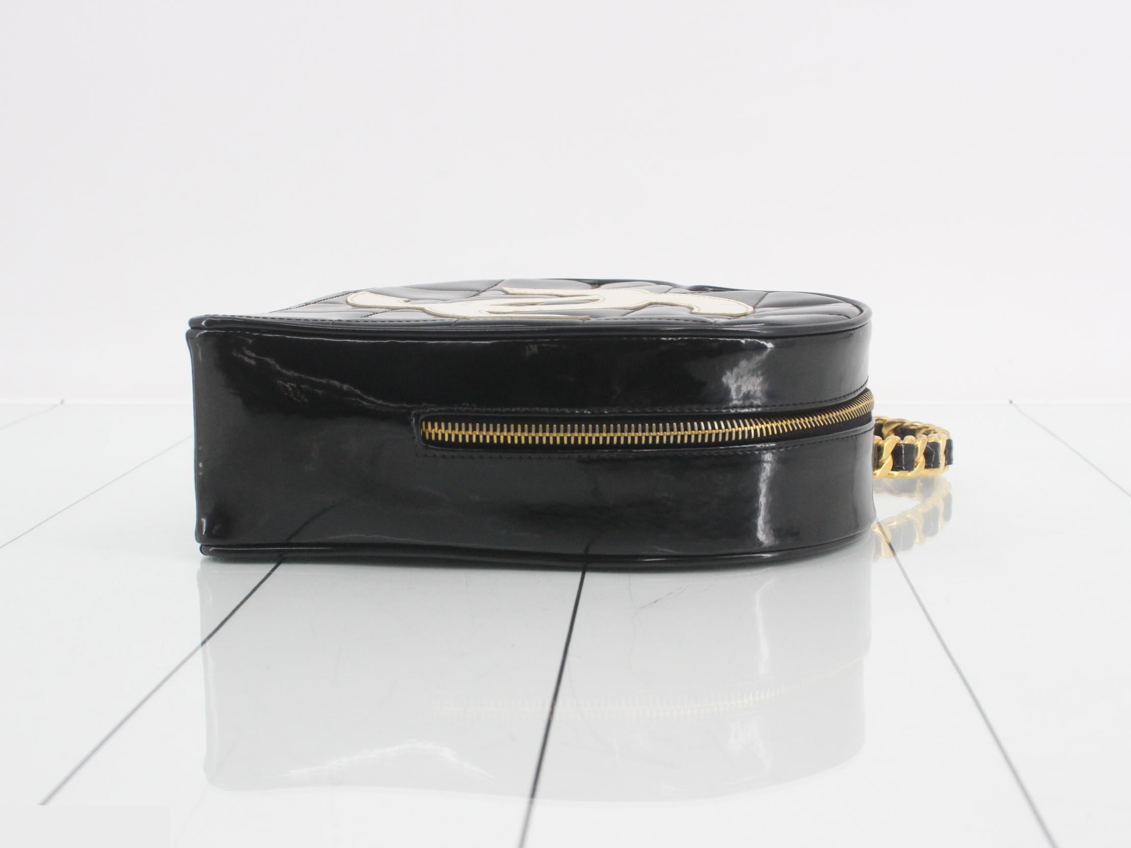 Enamel (bag) / Handbag — view 6