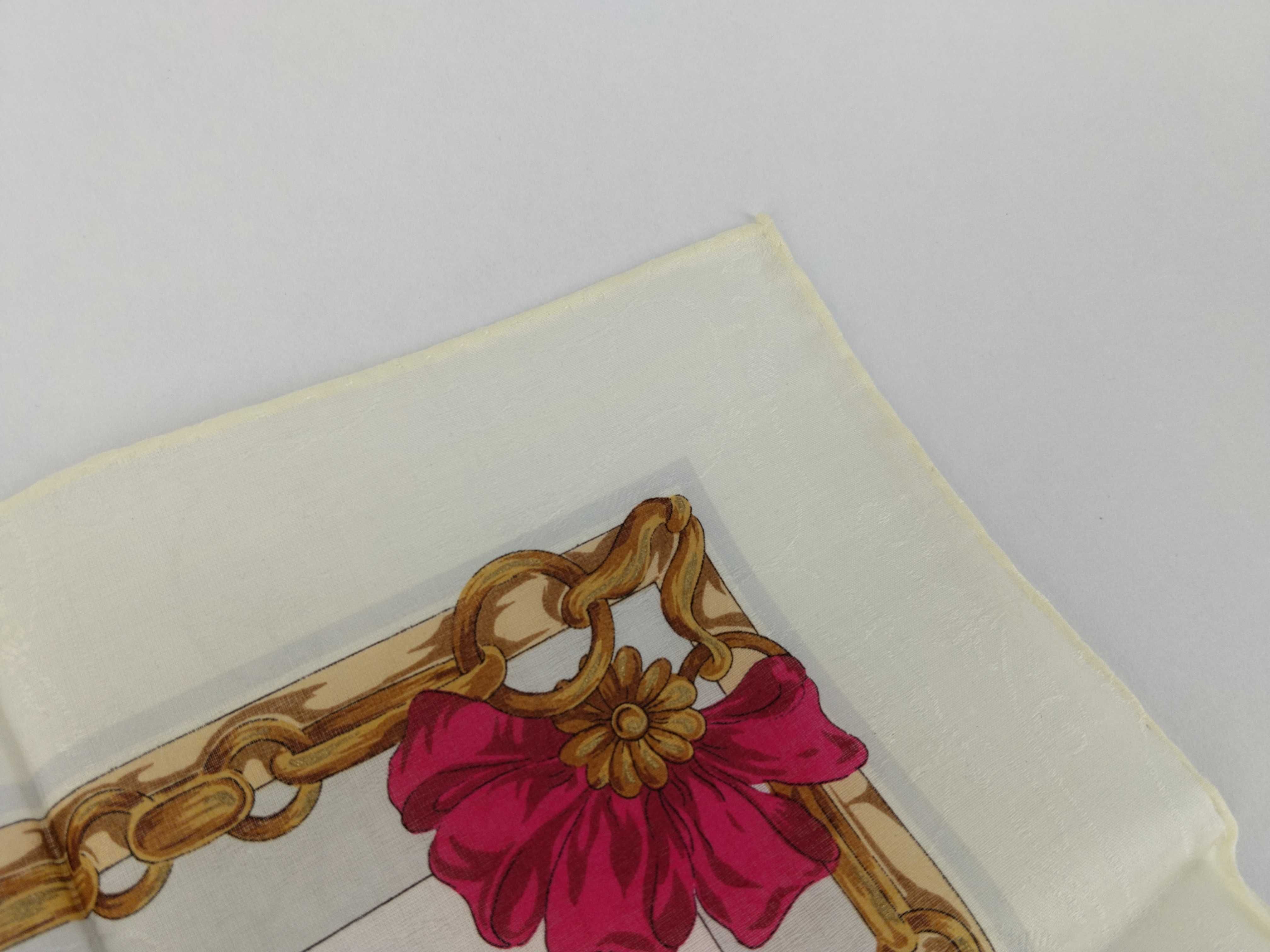 handkerchief scarf with sticker, logo, ribbon, tassel, medal motif, and other accessories. — view 9
