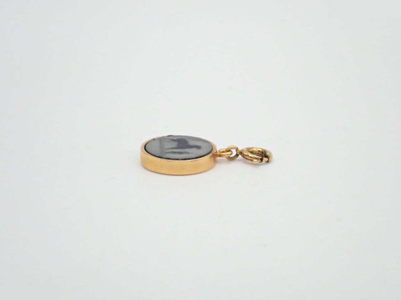 top — view 3