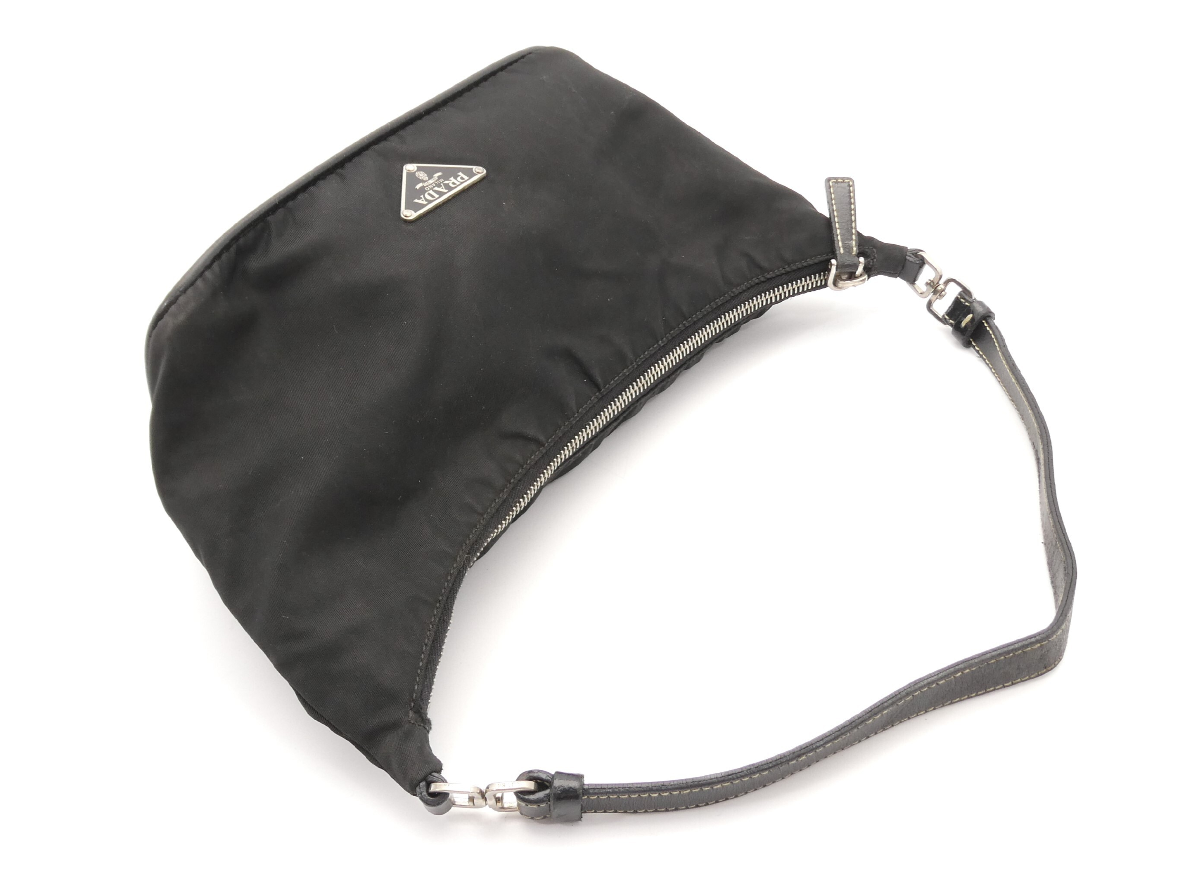 logo plate nylon leather shoulder bag — view 6