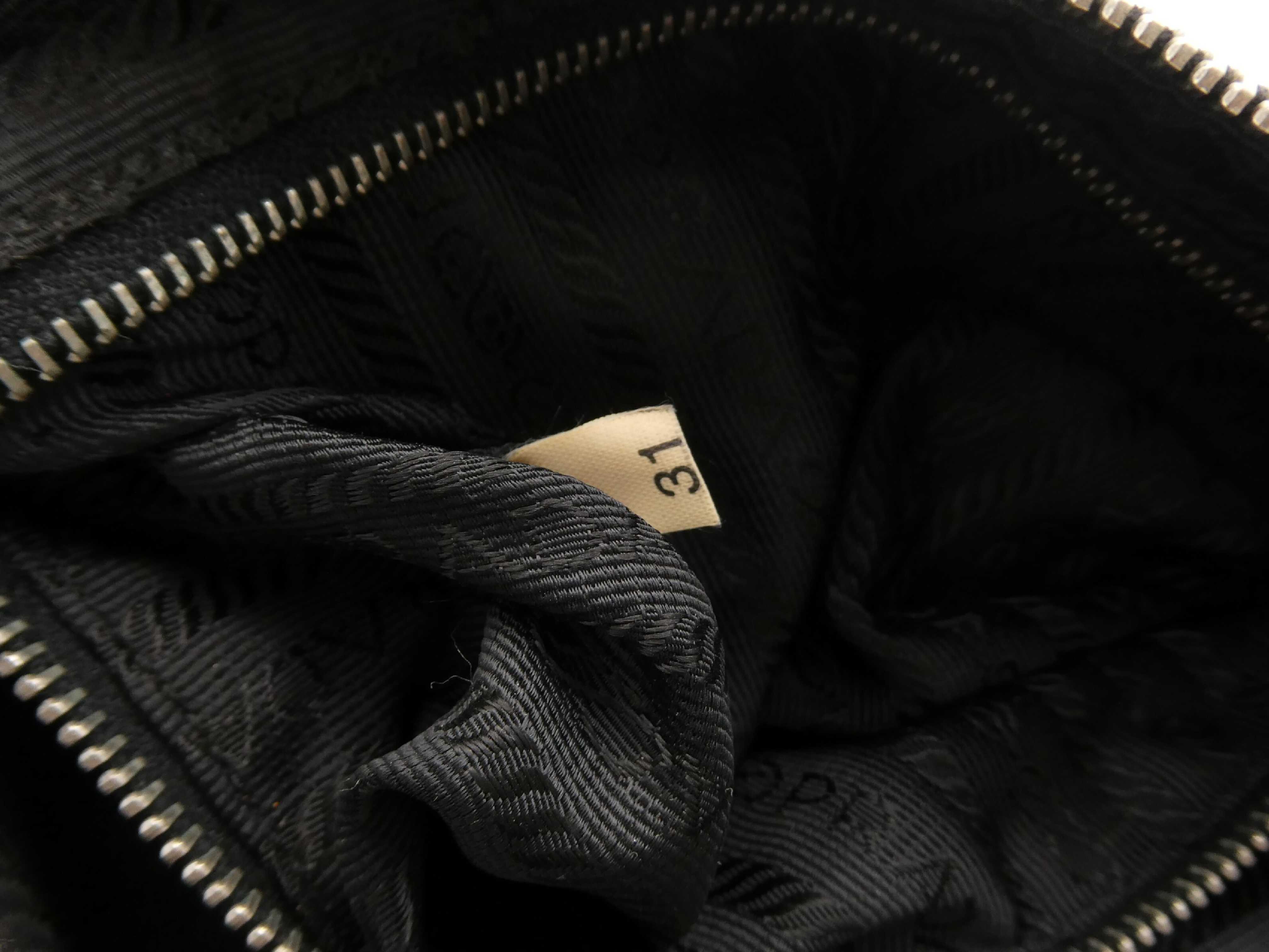 logo plate nylon leather shoulder bag — view 9