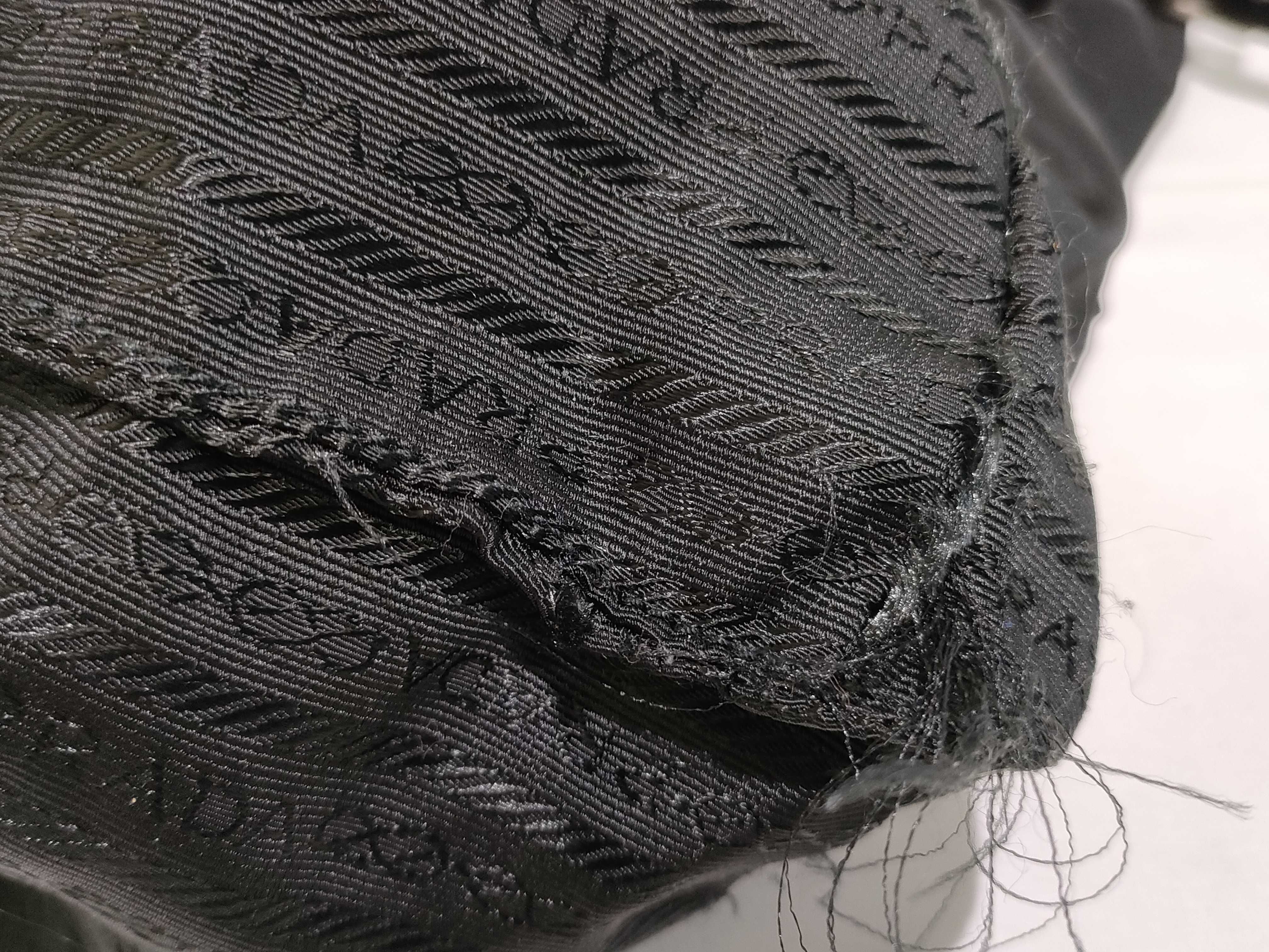 nylon backpack with Prada triangular logo. — view 12