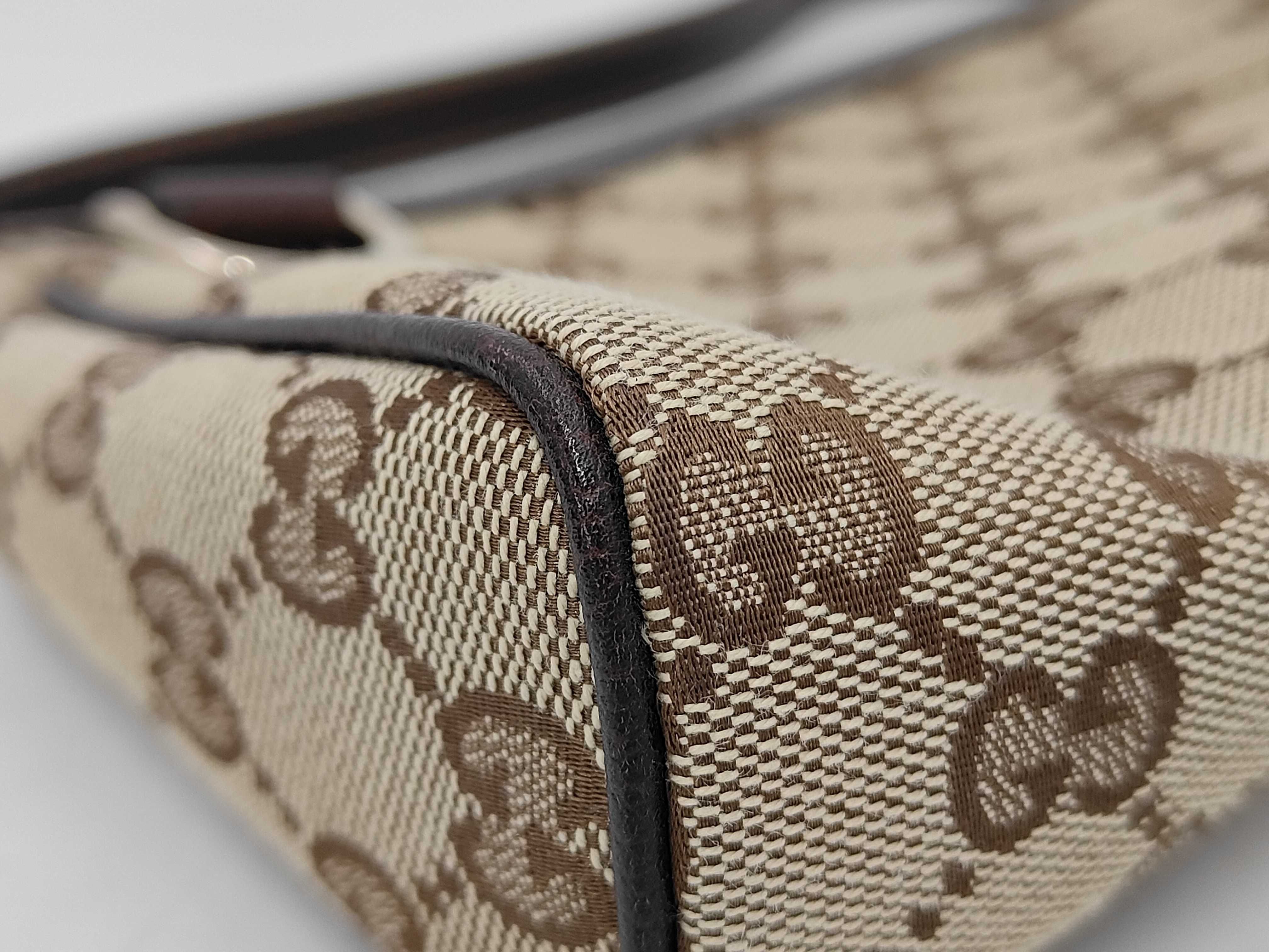 GG Canvas 145750.002058 One-Shoulder Bag — view 7