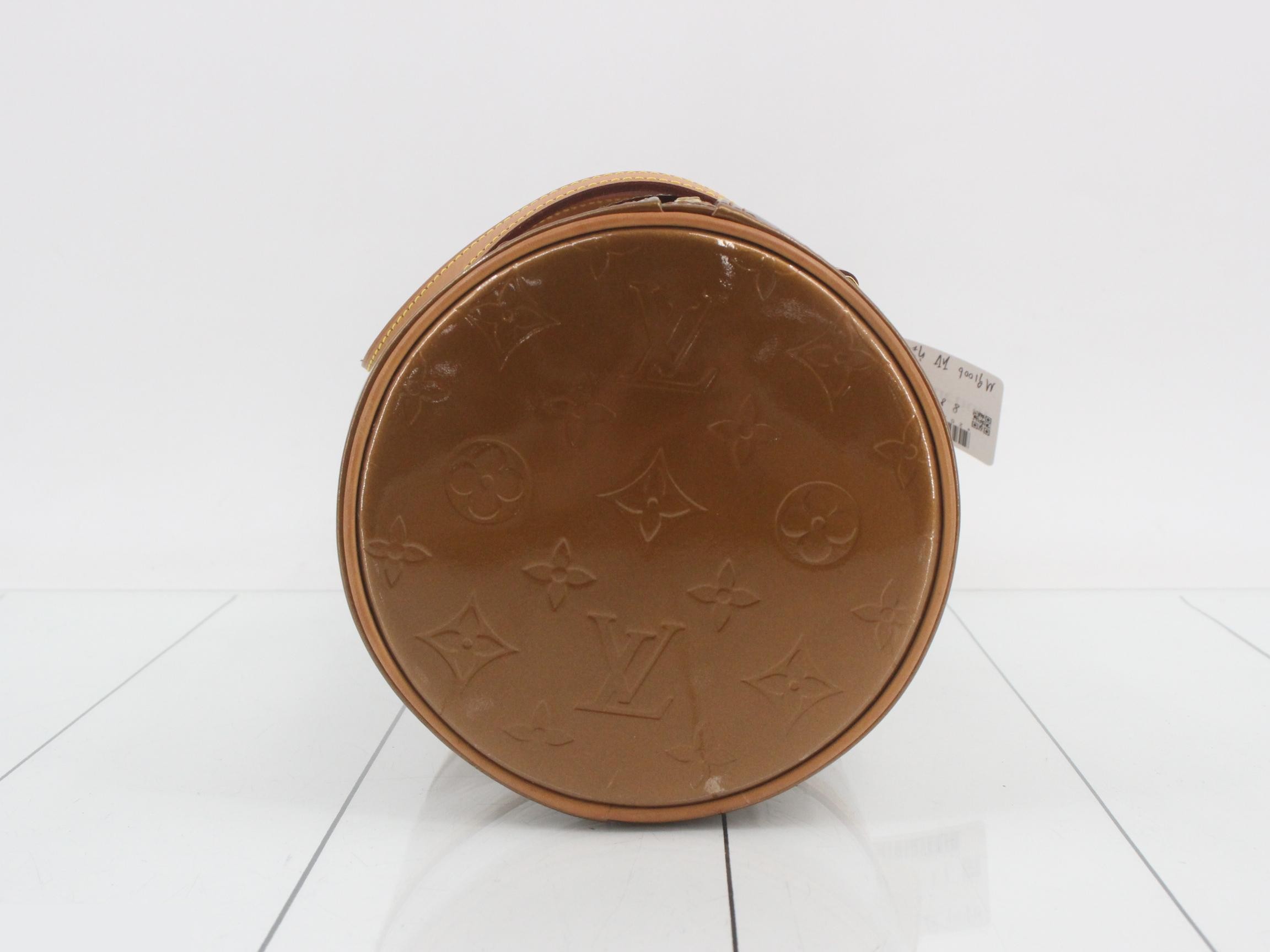 M91006 LV Vernis Bedford Beige Handbag — view 3