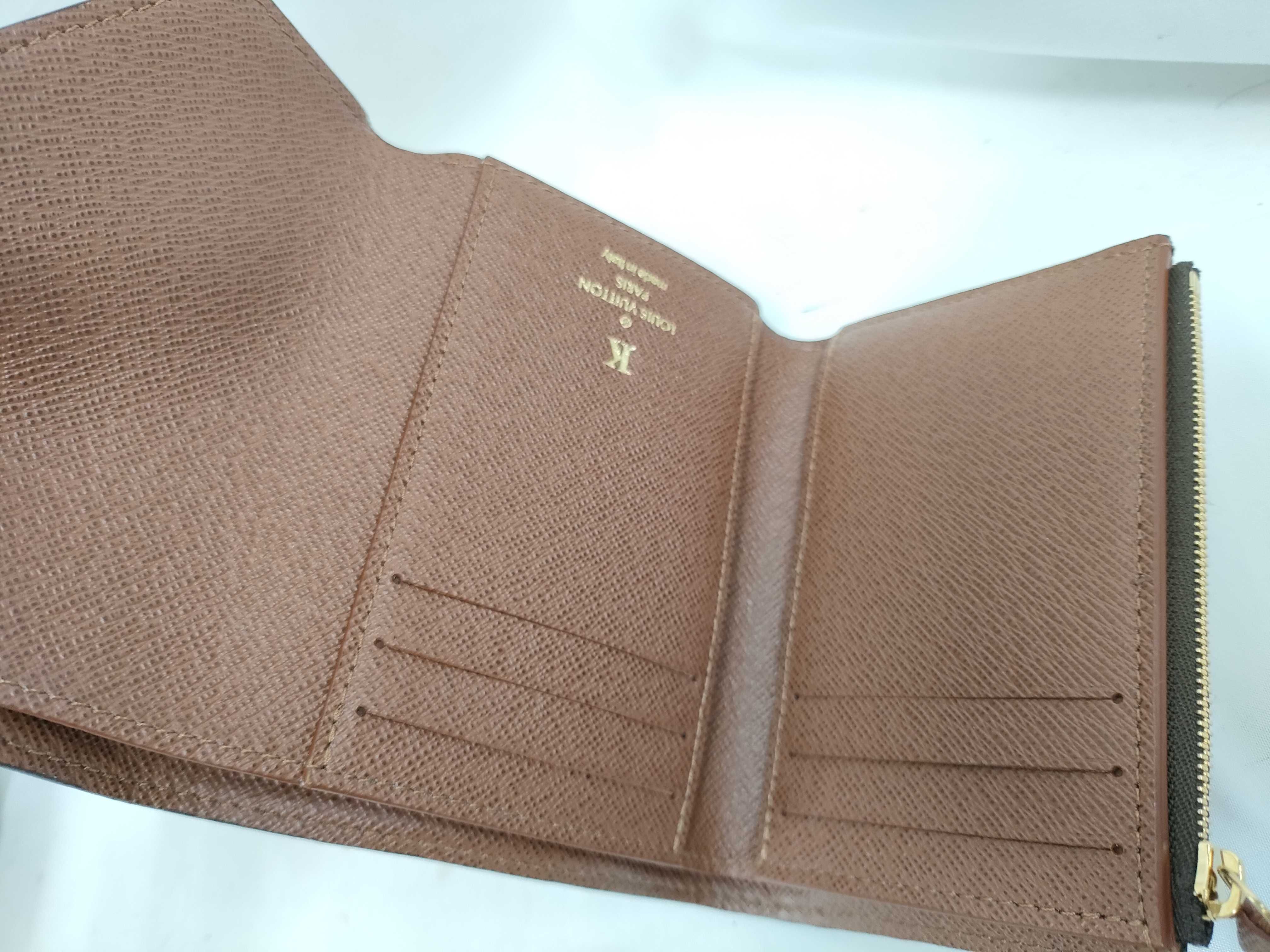 Monogram Louis Vuitton Wallet Monogram Victorine PVC M62472 RFID Detector — view 8
