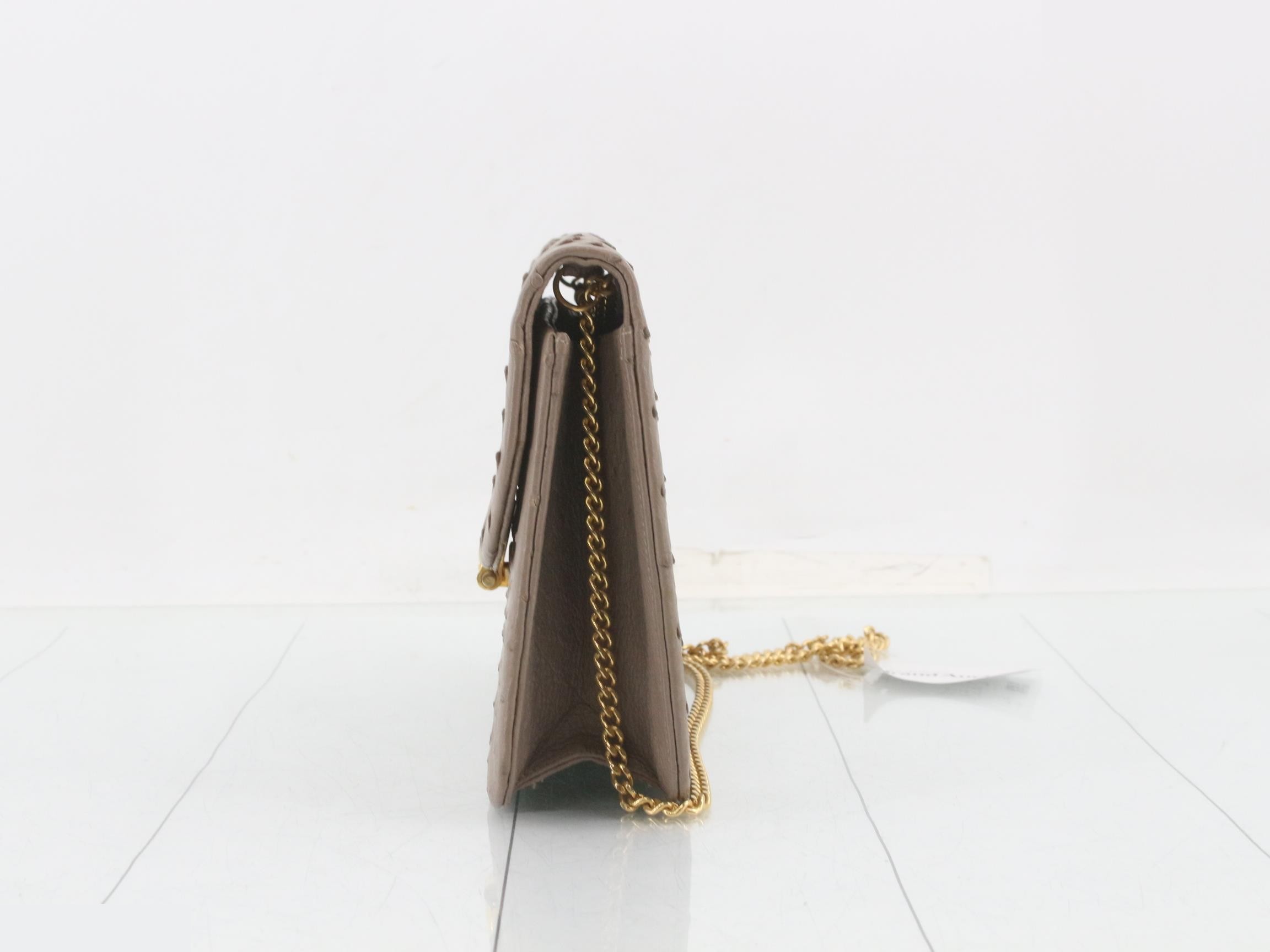 Other lines: Bags - Chain Shoulder Bag - Beige — view 3
