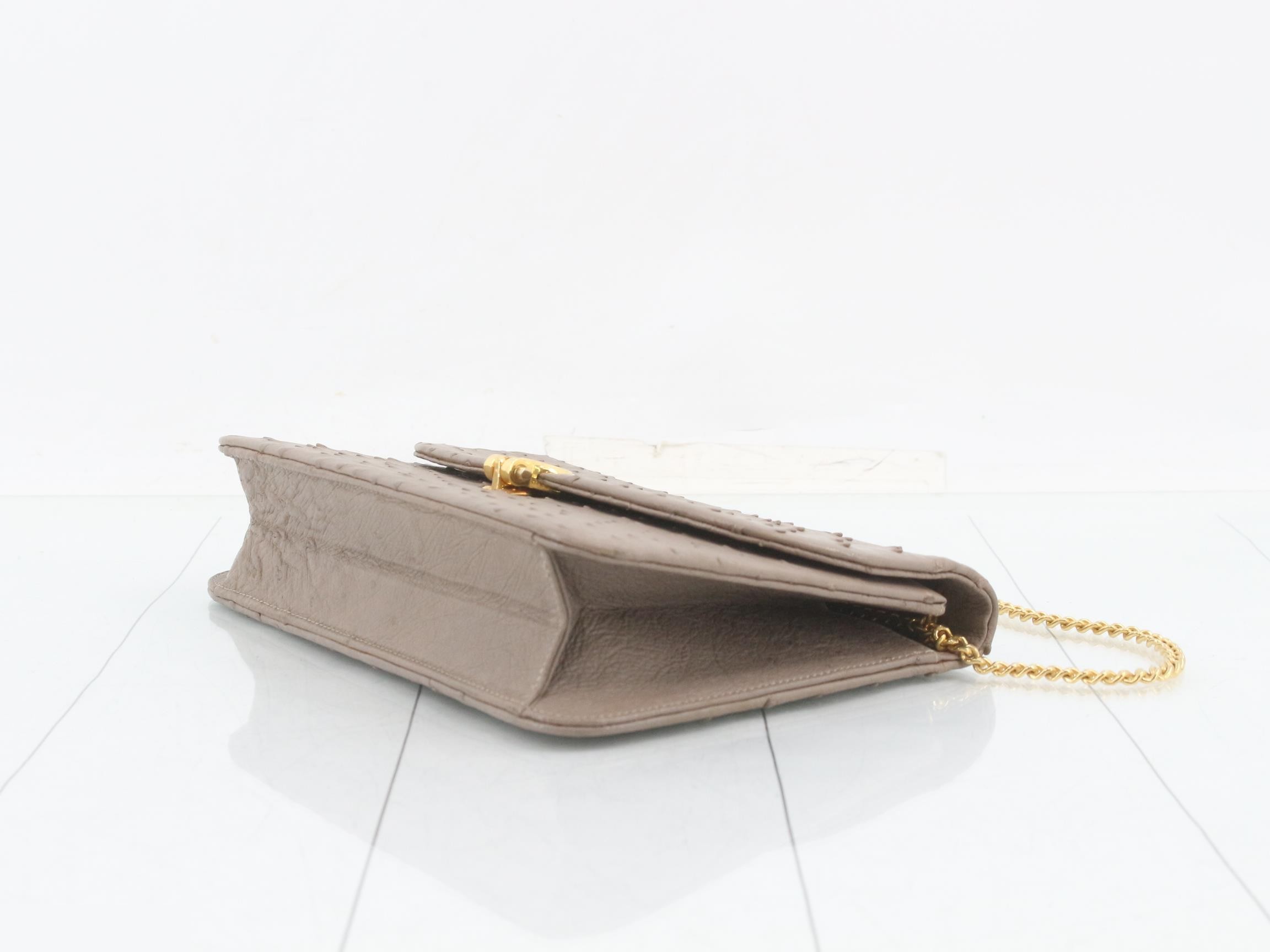 Other lines: Bags - Chain Shoulder Bag - Beige — view 6