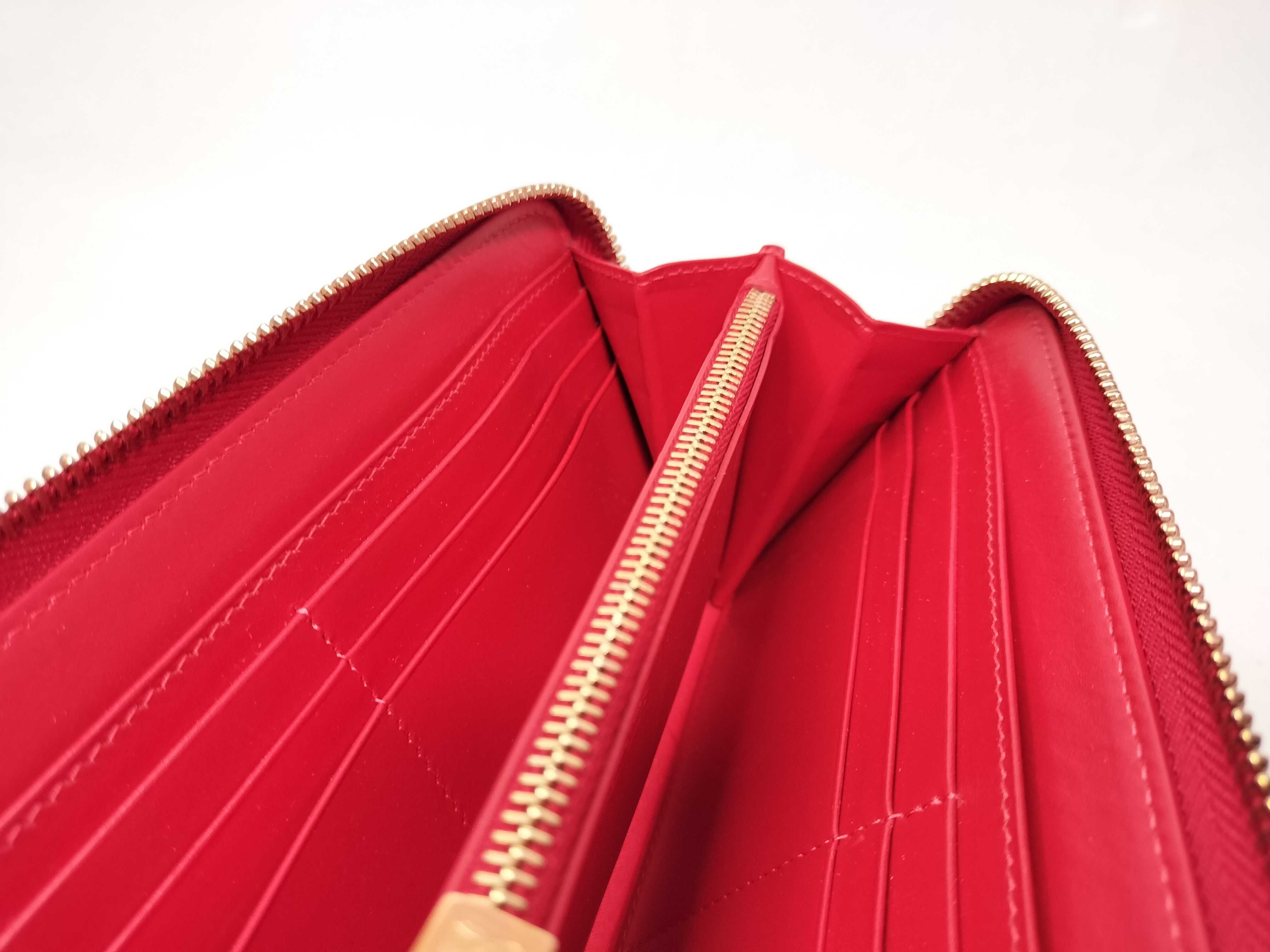 wallet, jeweled gold wallet — view 13