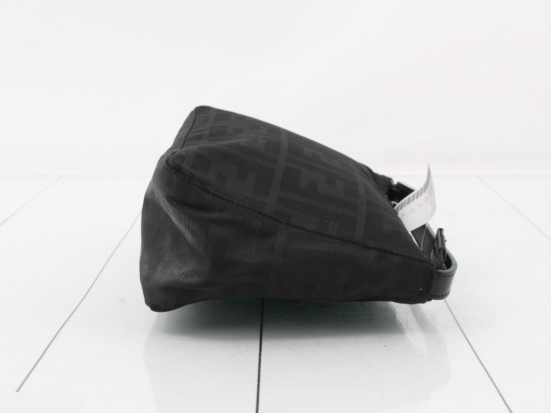 handbag — view 3