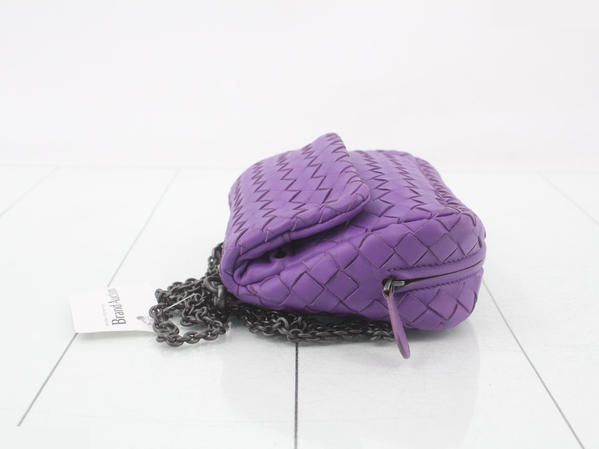 Intrecciato Shoulder Bag, Leather, Purple — view 4