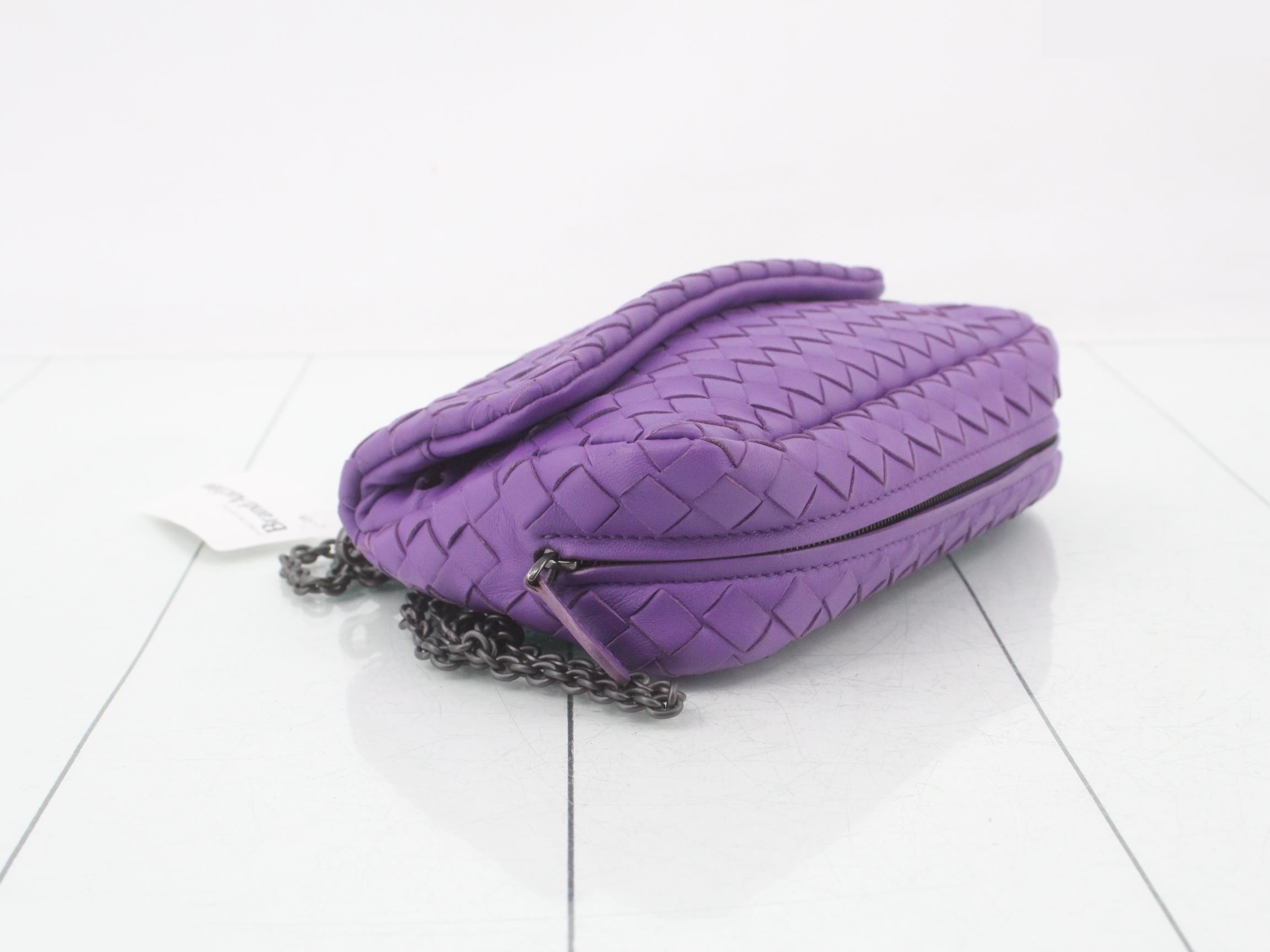 Intrecciato Shoulder Bag, Leather, Purple — view 5