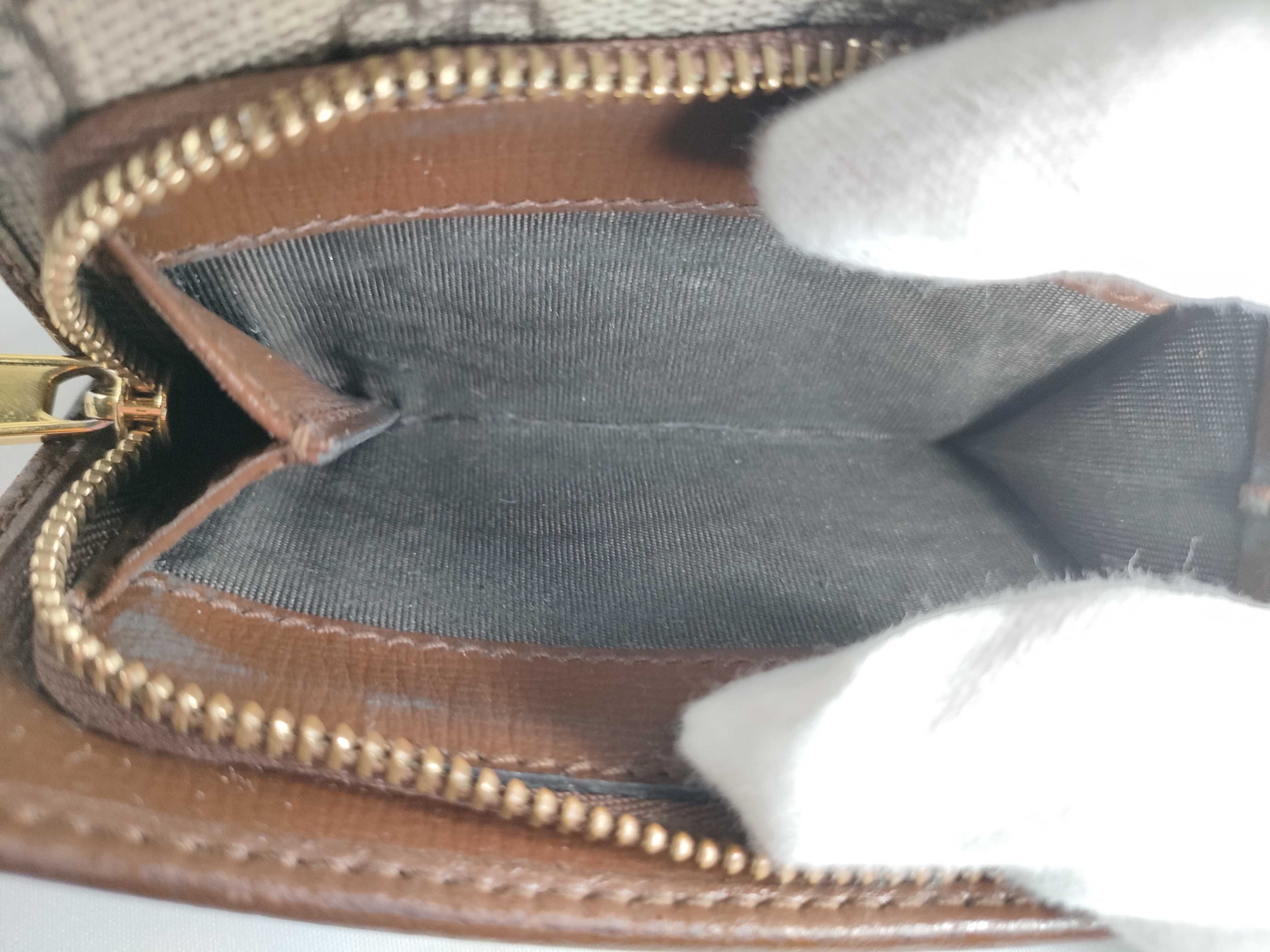 wallet — view 12
