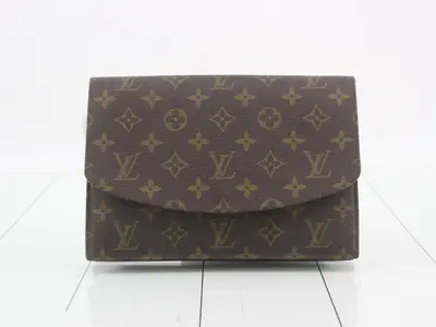 Pochette Lava 23