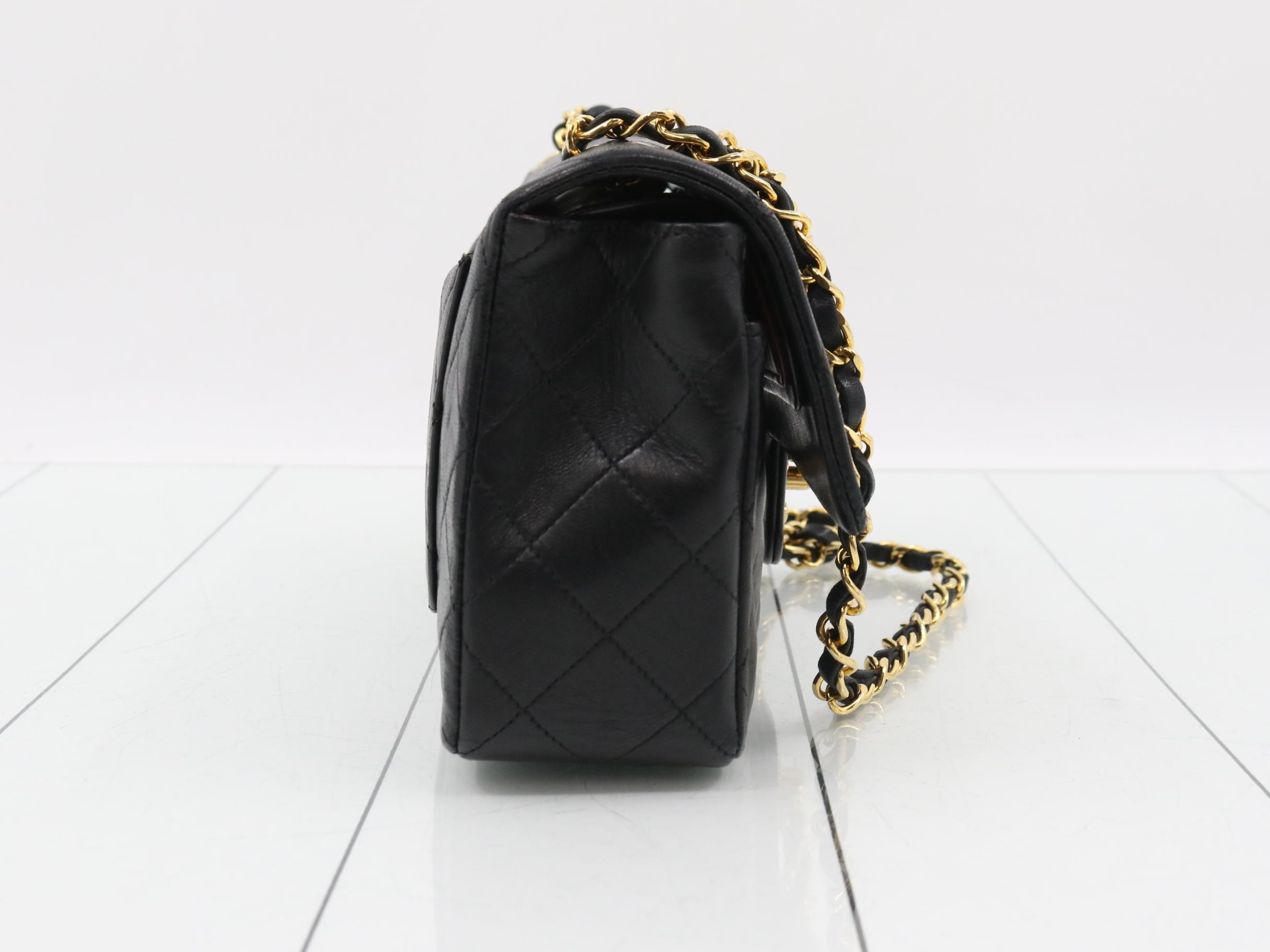 Matelassé (bag) - Shoulder bag — view 4