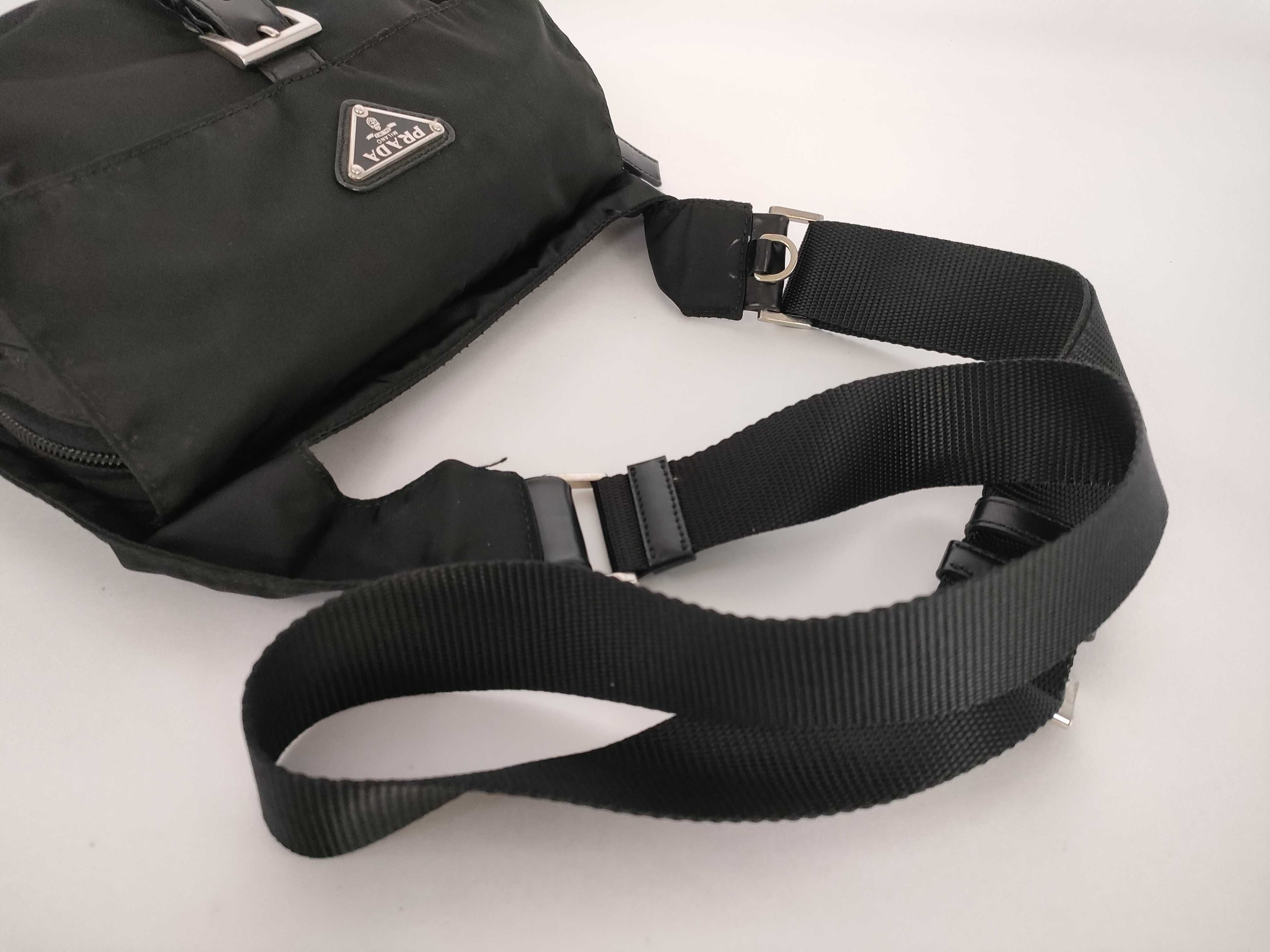 Nylon Prada Shoulder Bag Triangle Logo Black Guarantee Shoulder Bag — view 3
