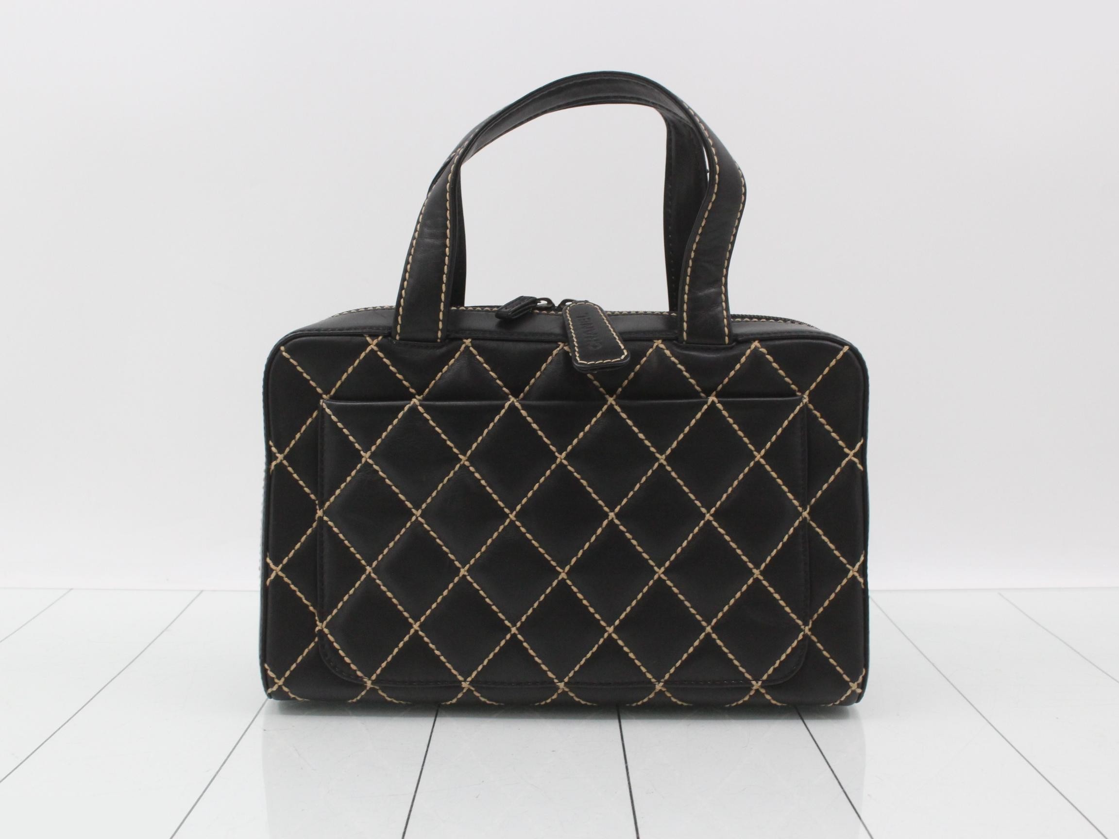 Handbag, Wild Stitch, Lambskin, Series 6 — view 2