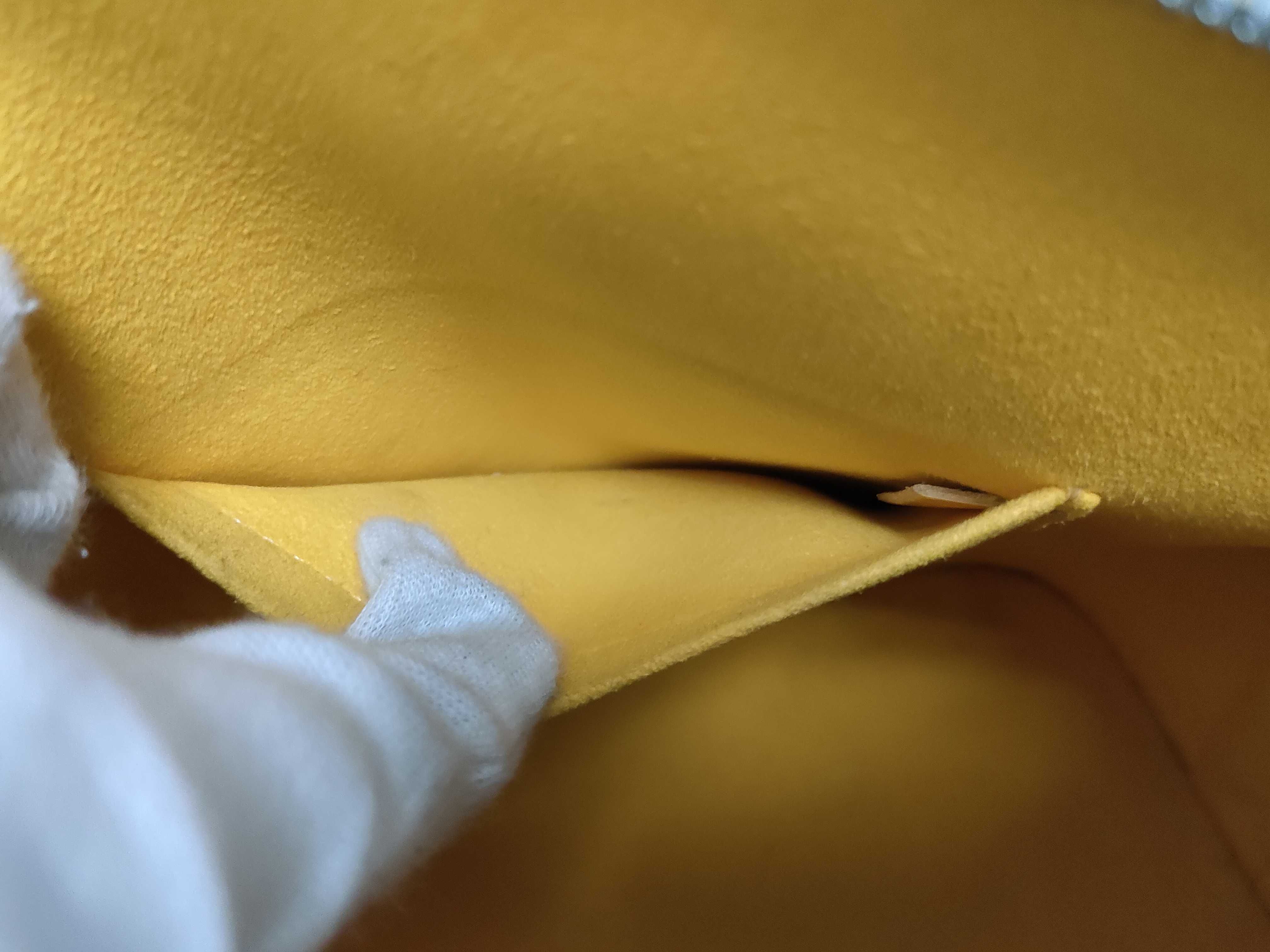 Epi Alma Epi Yellow Silver FL0198 Handbag — view 12