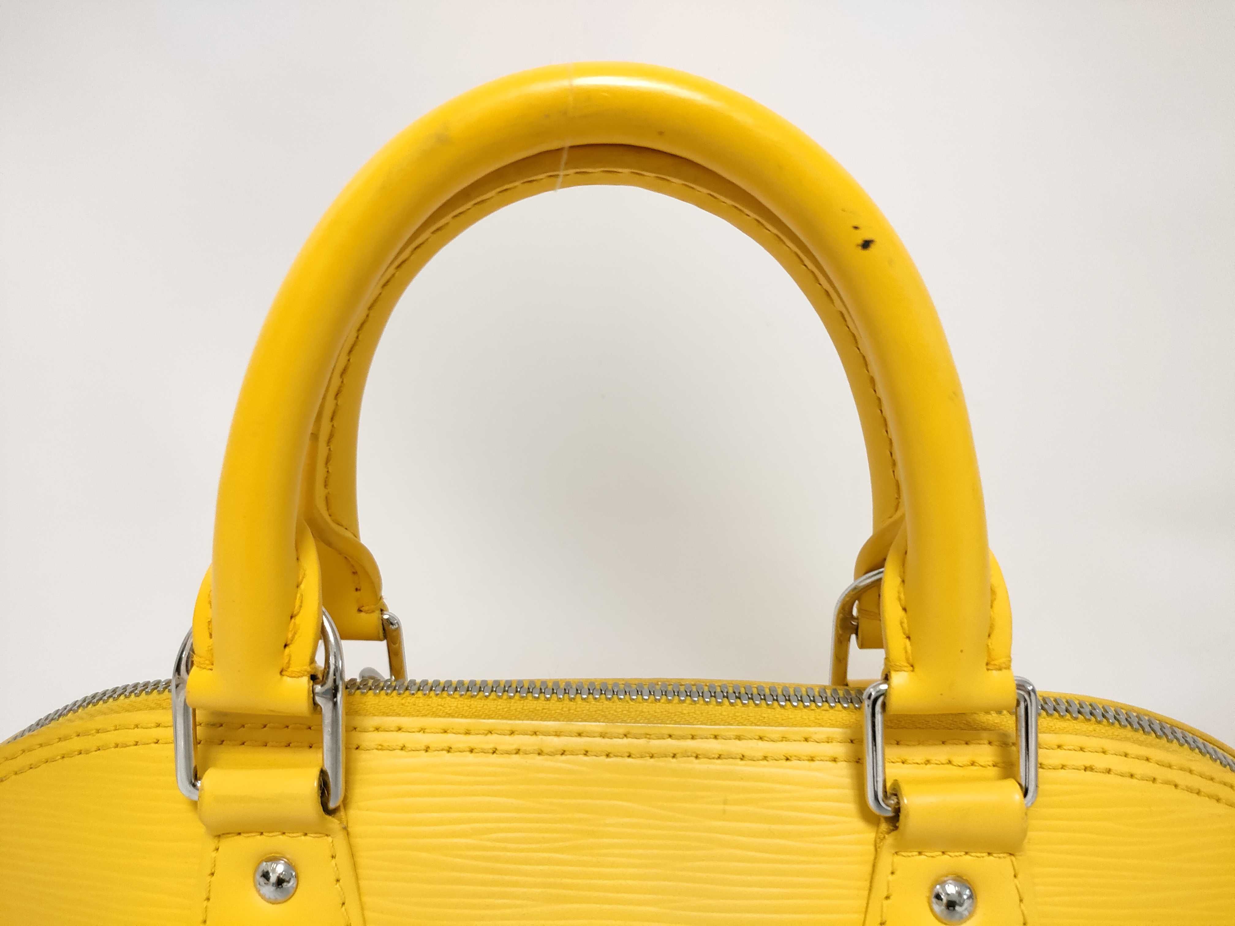Epi Alma Epi Yellow Silver FL0198 Handbag — view 3
