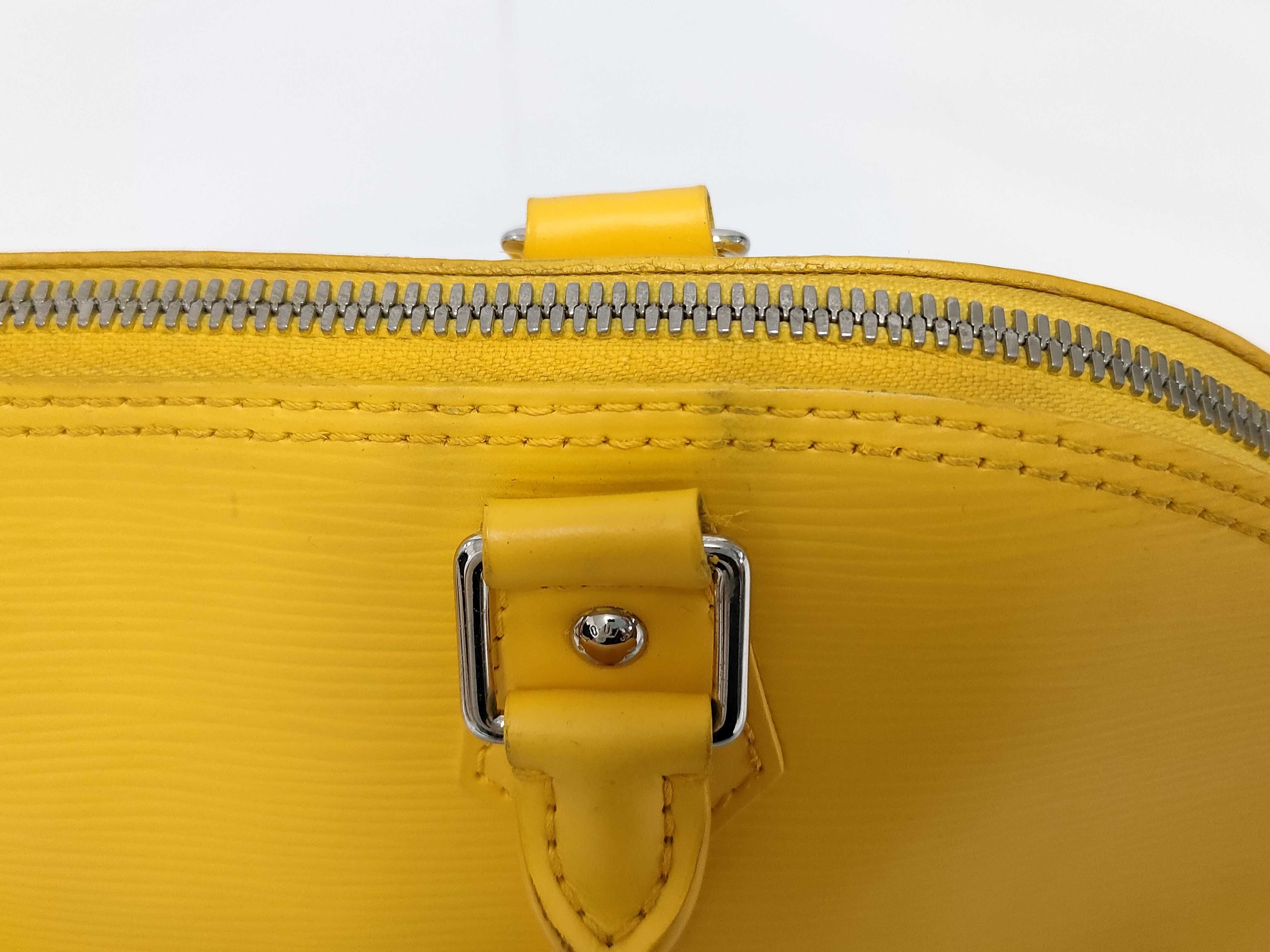 Epi Alma Epi Yellow Silver FL0198 Handbag — view 5