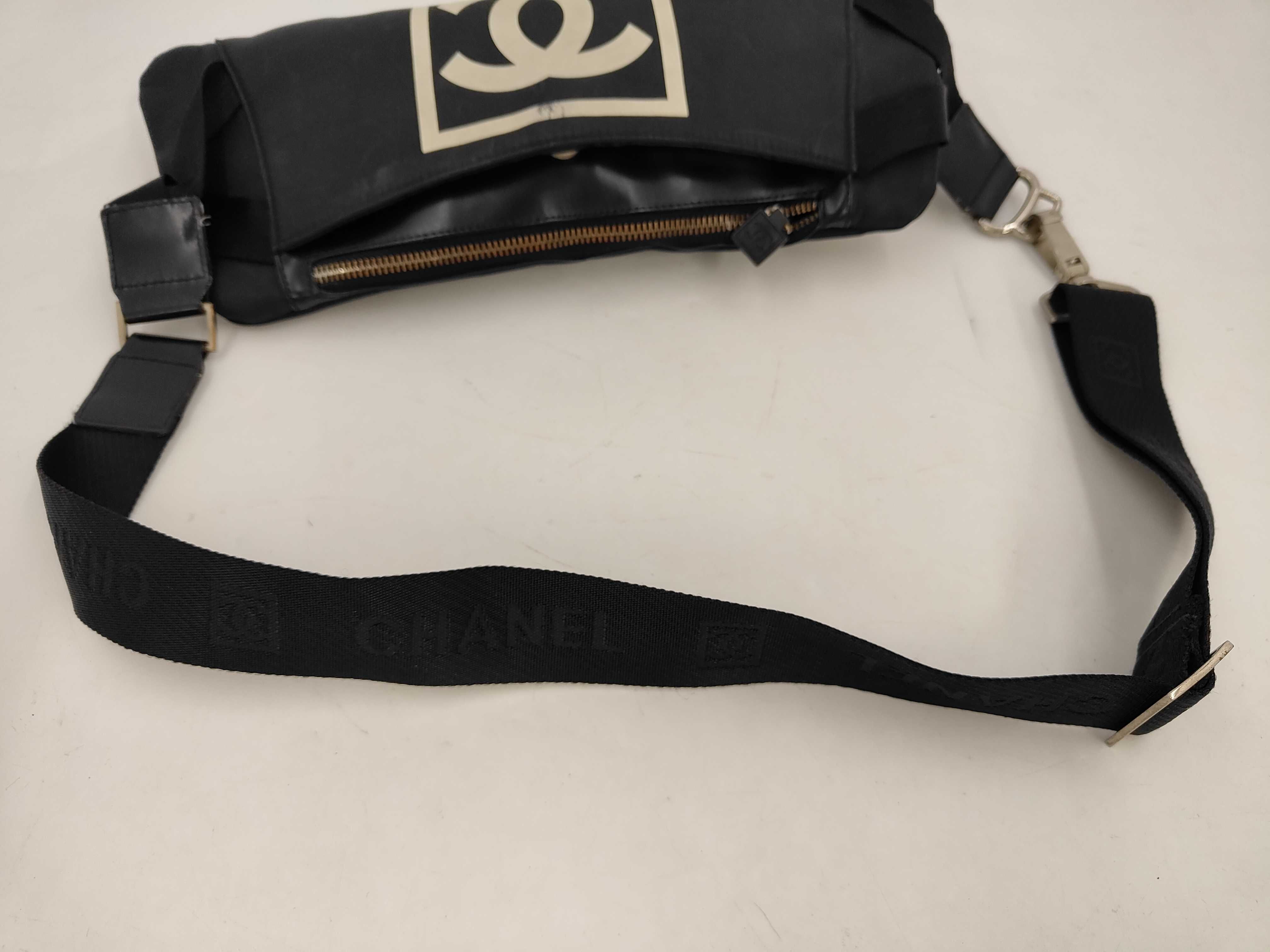 novelty bag, waist bag — view 3