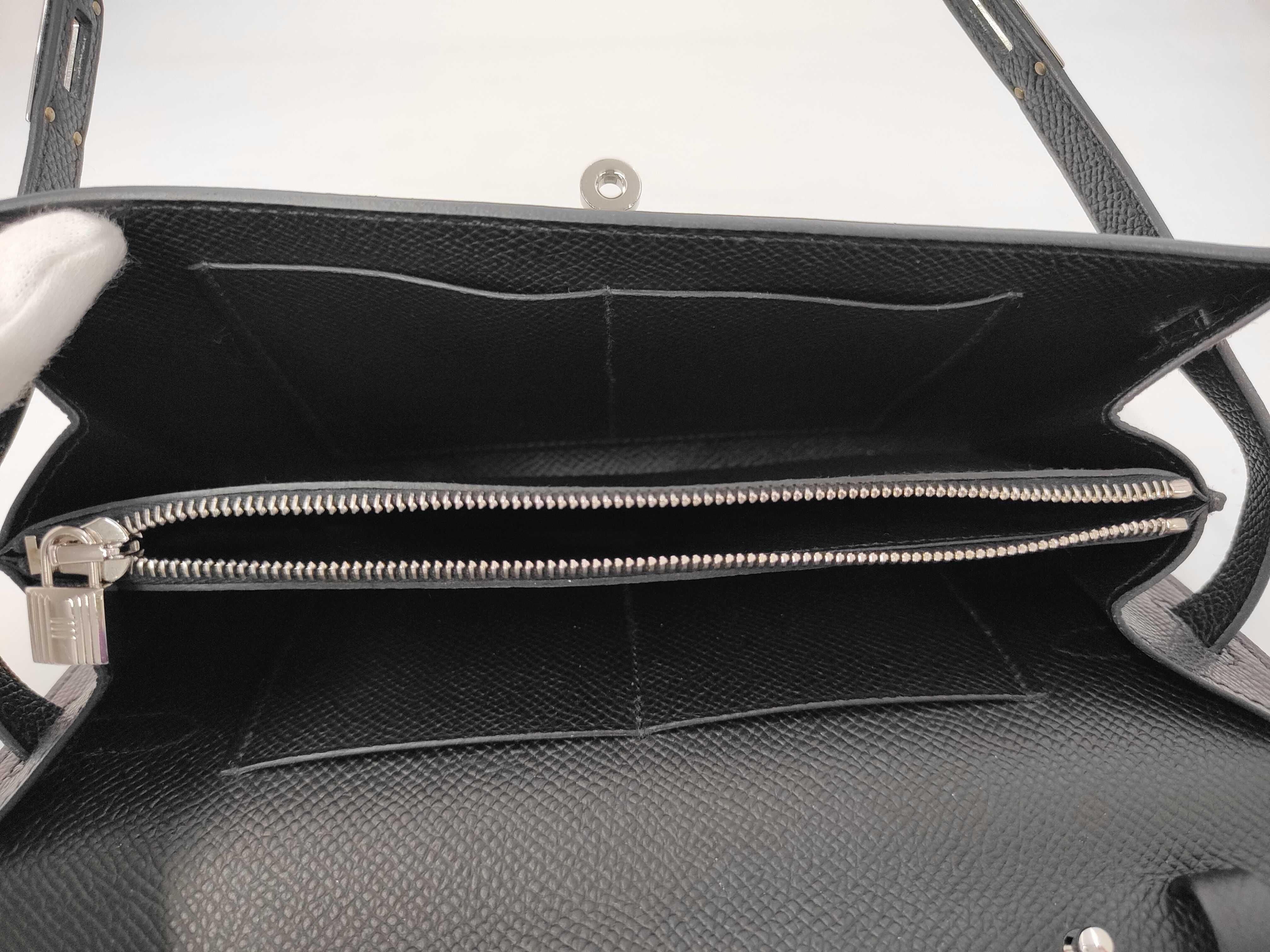 Kelly Wallet To Go, Veau Epsom leather, black, silver hardware, K stamp. — view 8