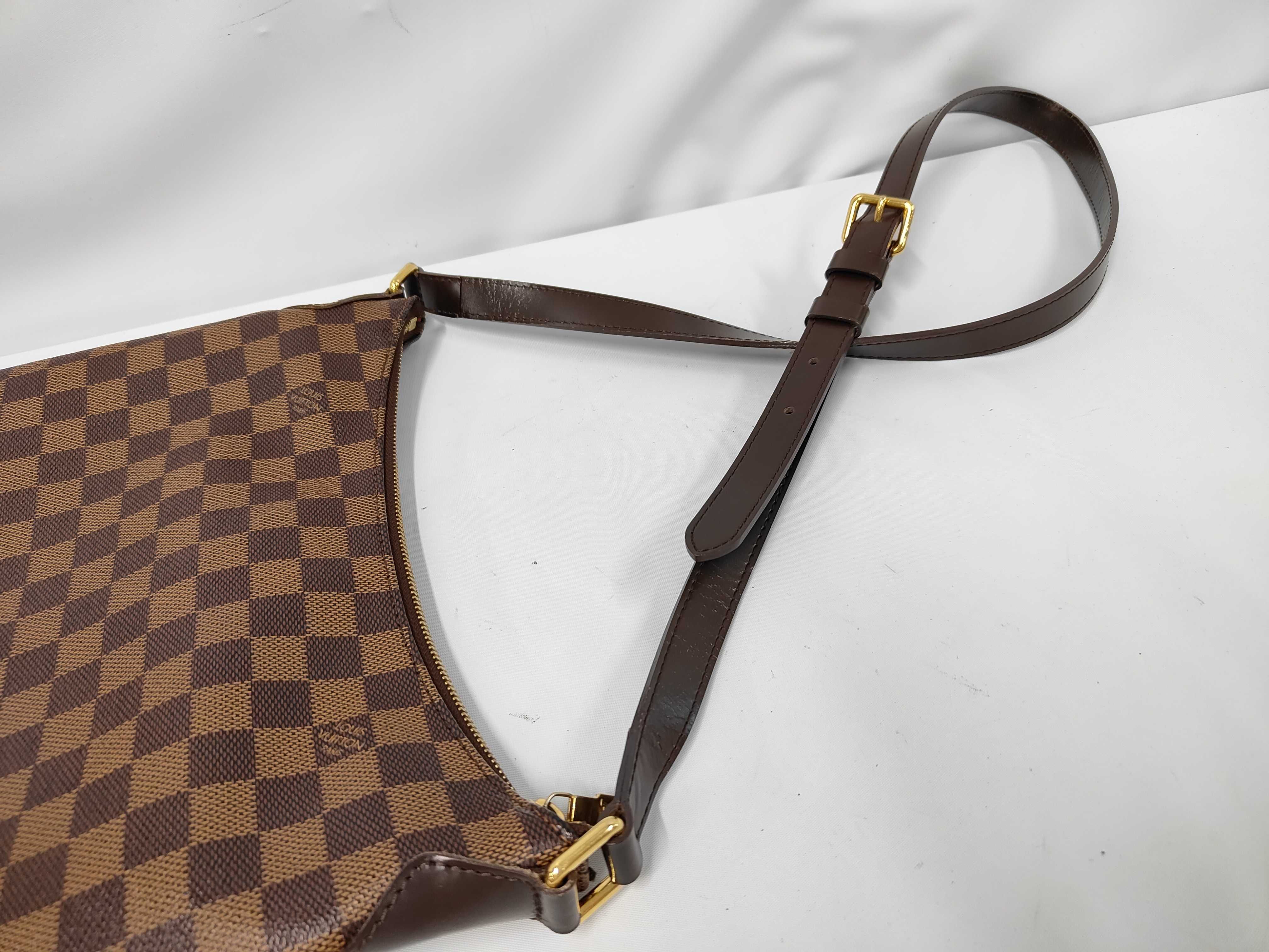 Damier Bloomsbury PM Shoulder Bag — view 5