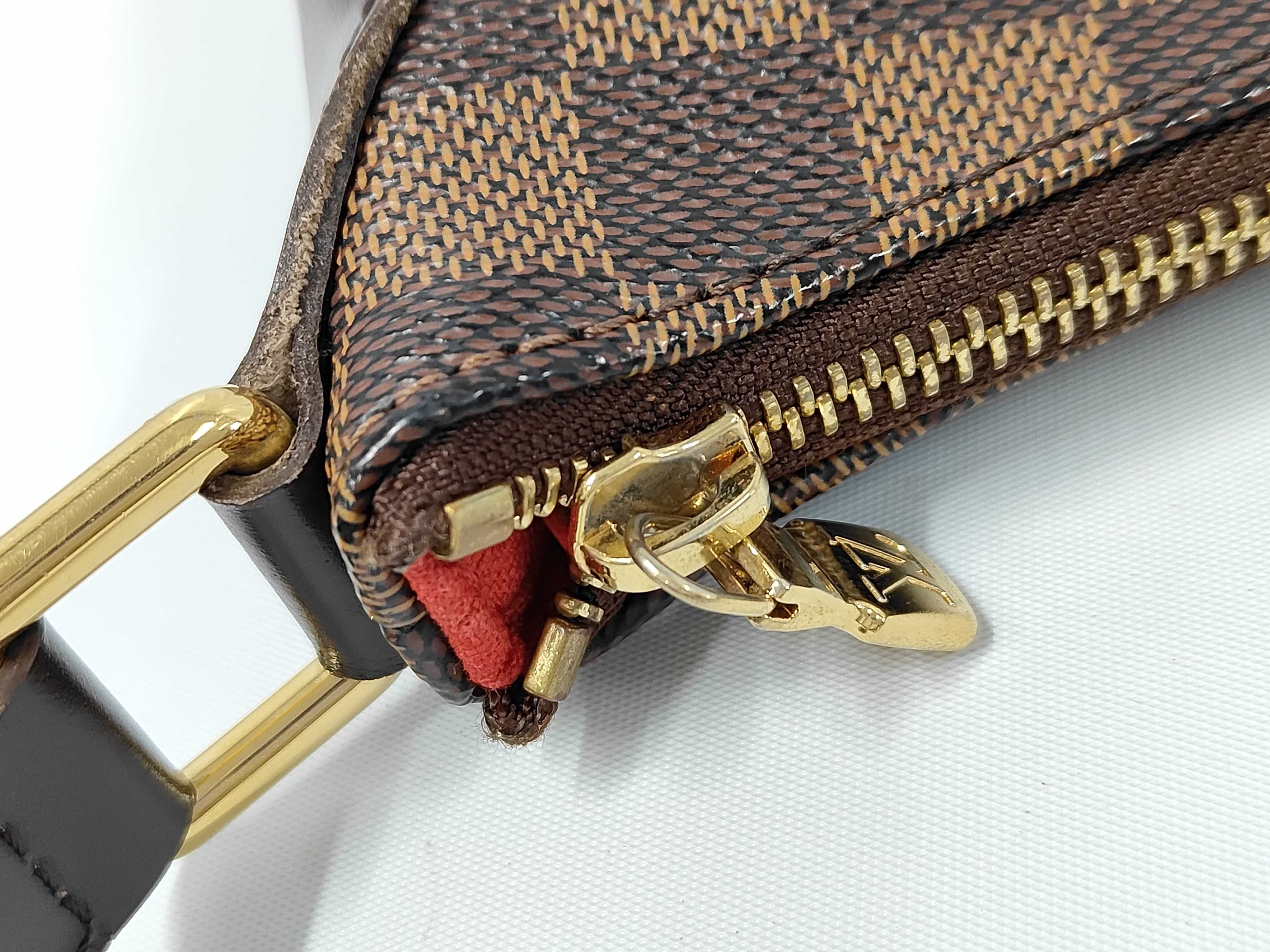 Damier Bloomsbury PM Shoulder Bag — view 8